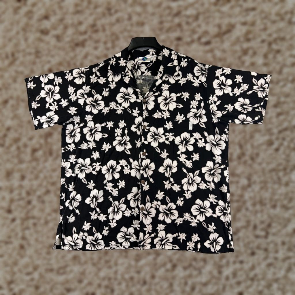 Vintage VINTAGE Universal Studios Shirt Men 2XL Black Floral Hawaiian Button-Up Size US XXL / EU 58 / 5 - 1 Thumbnail
