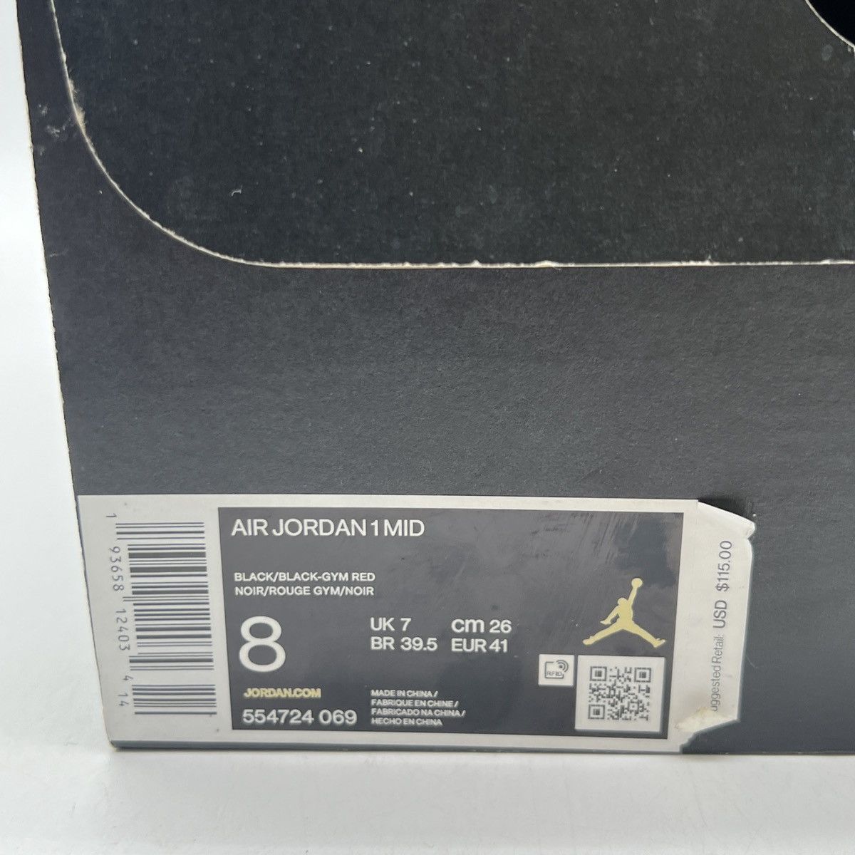 Nike Air Jordan 1 mid Chicago black toe Size US 8 / EU 41 - 6 Thumbnail
