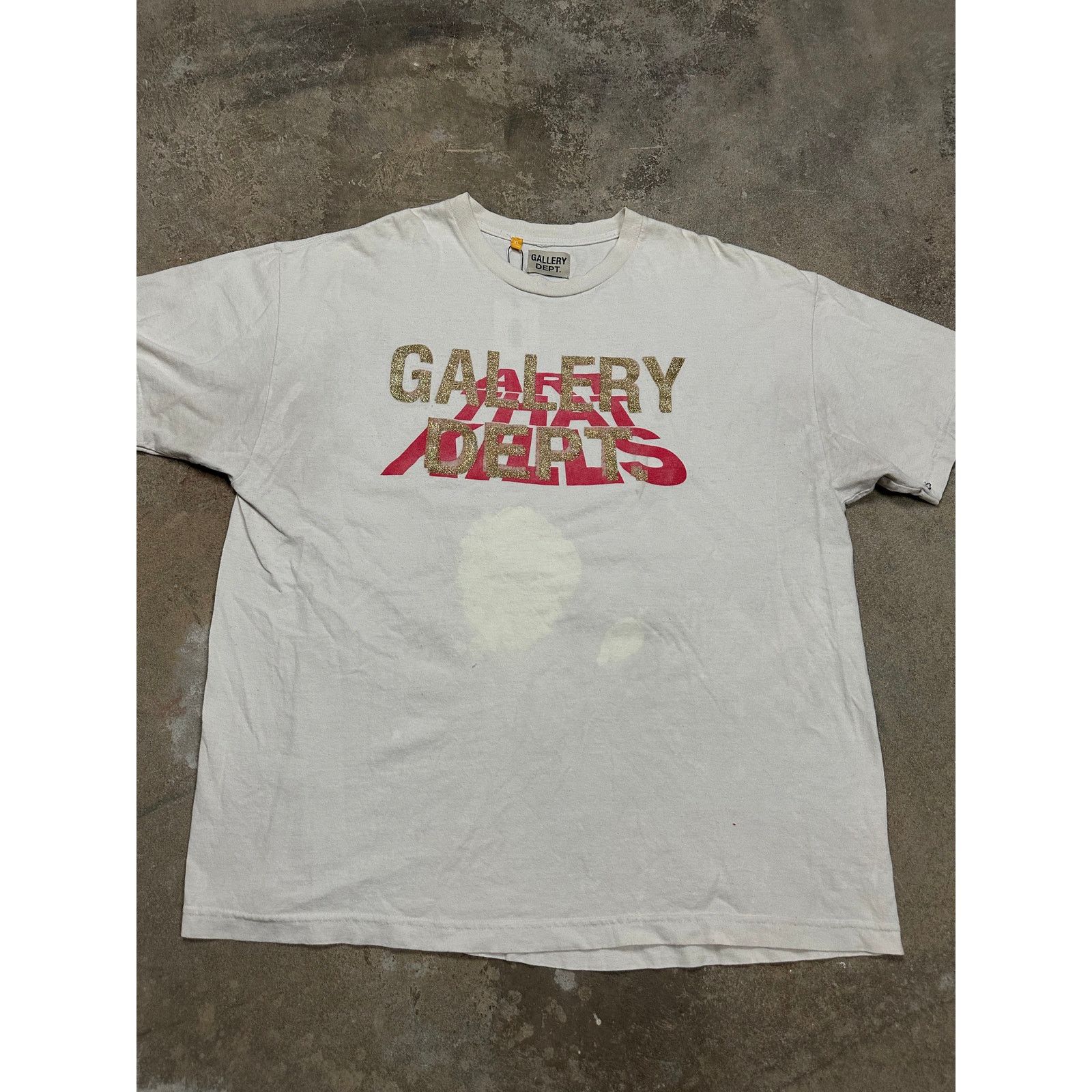 Gallery Dept. Gallery Dept Tee Cream XL Used Size US XL / EU 56 / 4 - 1 Thumbnail