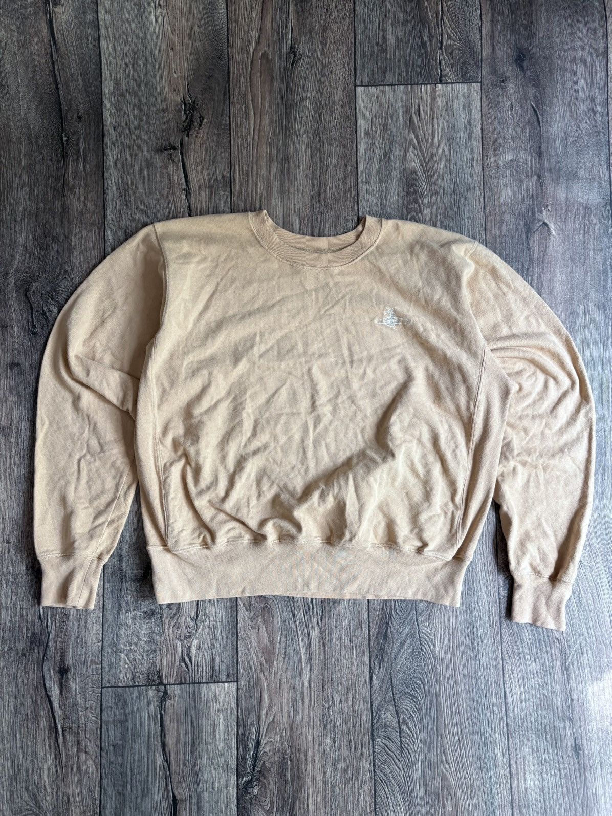 Vivienne Westwood Vivienne Westwood Classic Beige Orb Boxy Sweatshirt Size L / US 10 / IT 46 - 1 Thumbnail