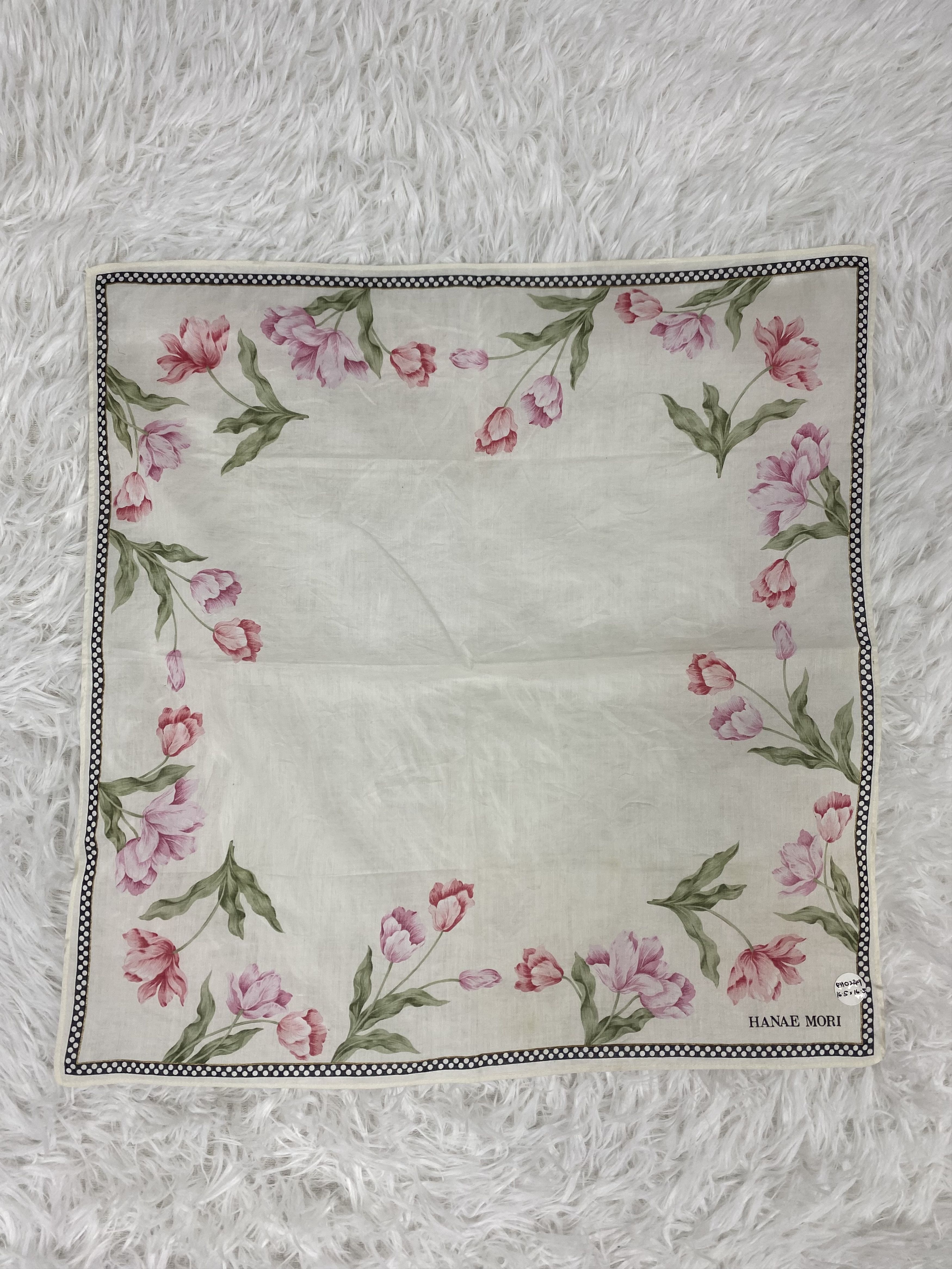 Hanae Mori Vintage Hanae Mori Handkerchief Neckerchief PH0249 Size ONE SIZE - 3 Thumbnail