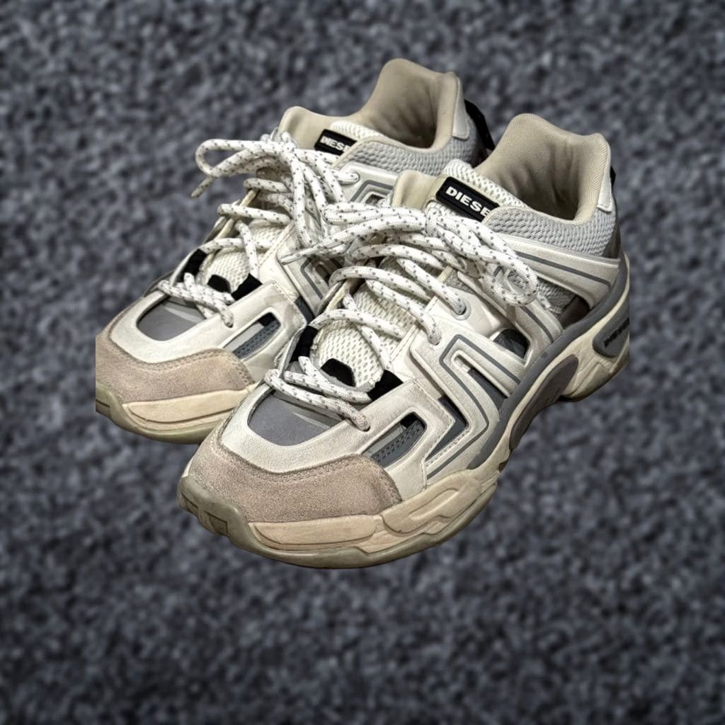 Diesel VINTAGE Diesel Men Sneakers 8.5US White Gray Luxury Casual Stylish Durable Italy 90s 00s Size US 9 / EU 42 - 1 Thumbnail