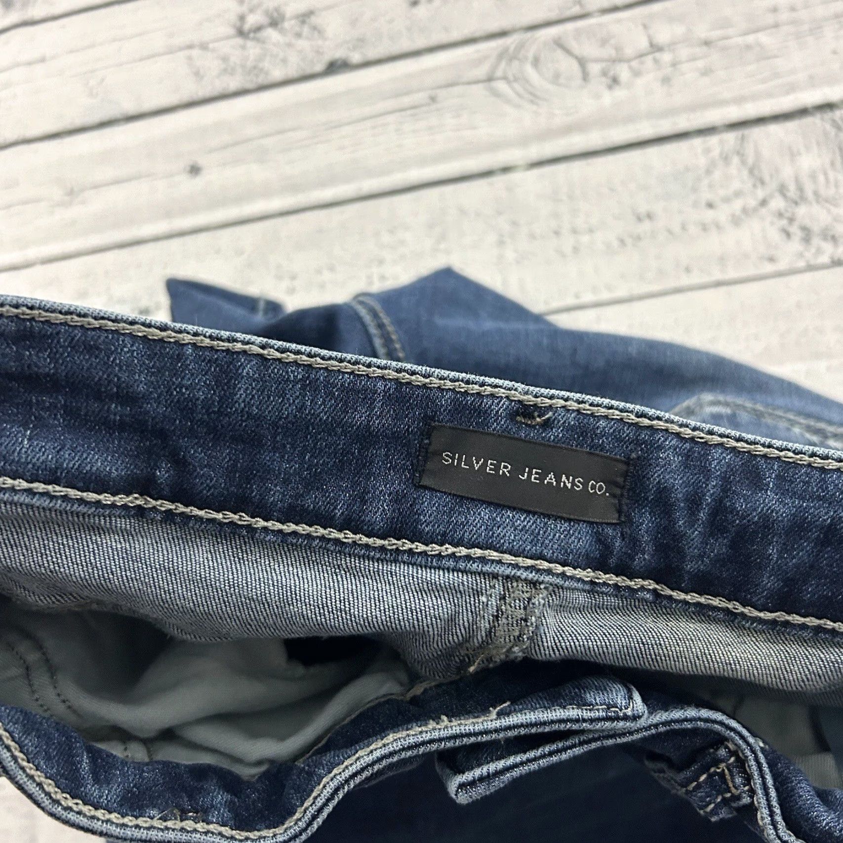 Silver Jeans Co. Silver Jeans Jeans Bootcut Slim Blue Medium Wash Women 33x31 Denim Size 24" / US 00 / IT 34 - 3 Thumbnail
