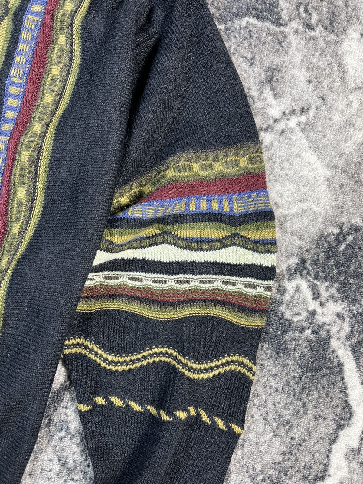 Vintage Vintage Coogi Style 3D Knit Sweater Wool Blend Size XL Size US XL / EU 56 / 4 - 6 Thumbnail