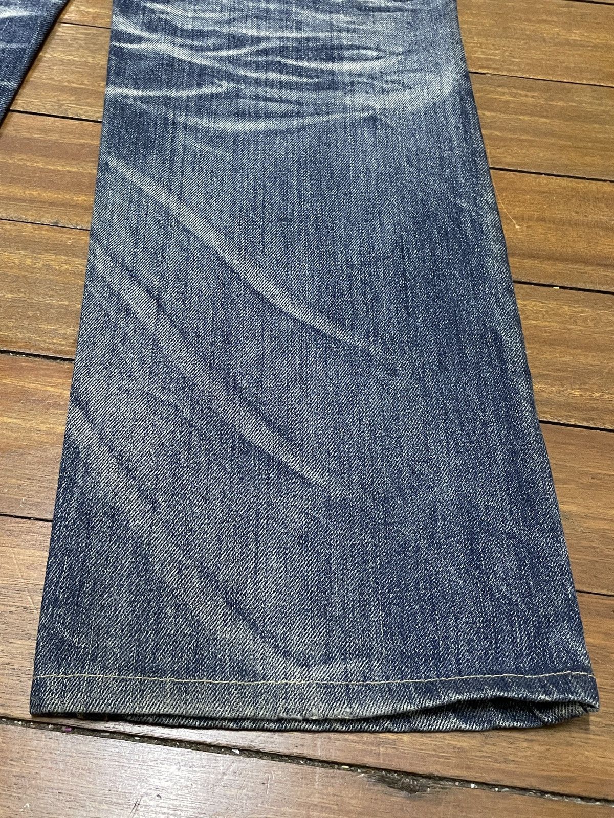 Le Grande Bleu (L.G.B.) Very Rare Vintage Japanese Brand Lolita Jeans 1990s Size US 30 / EU 46 - 8 Thumbnail