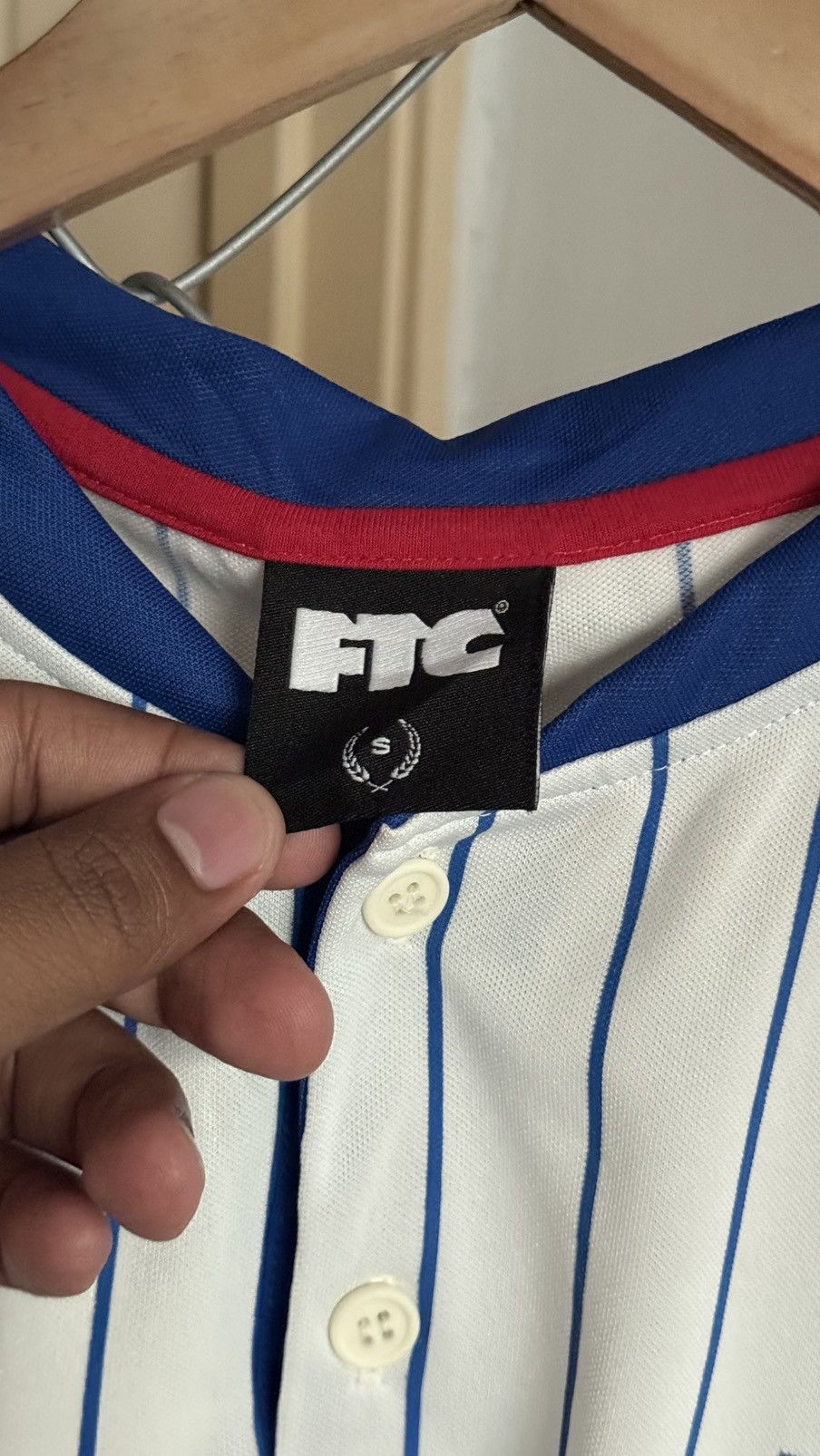 FTC FTC STRIPED BASEBALL JERSEY JAPAN MADE Size US S / EU 44-46 / 1 - 11 Thumbnail