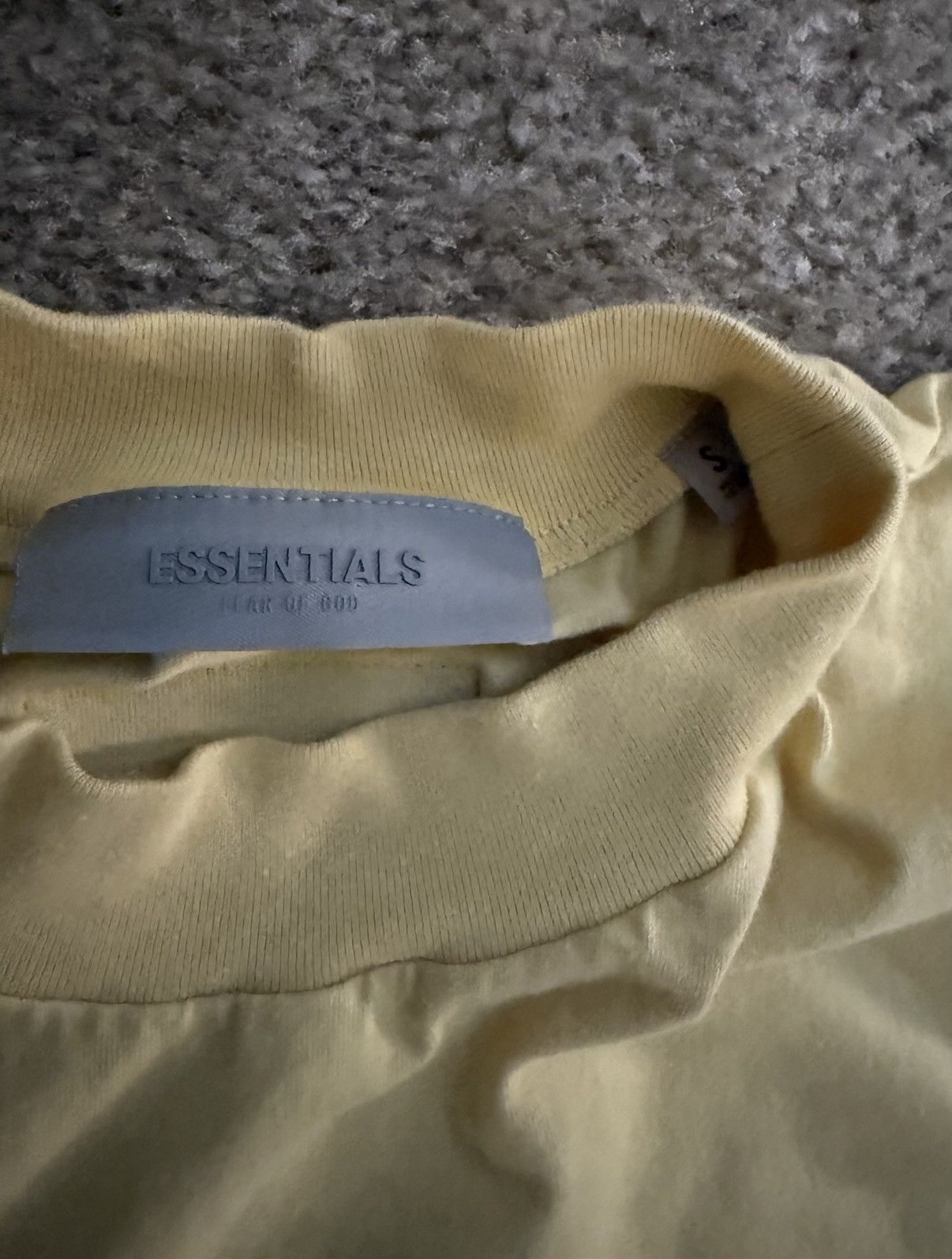 Fear of God Fear of God Essentials - Yellow - Sz. M - Exc. Cond Size US S / EU 44-46 / 1 - 3 Thumbnail