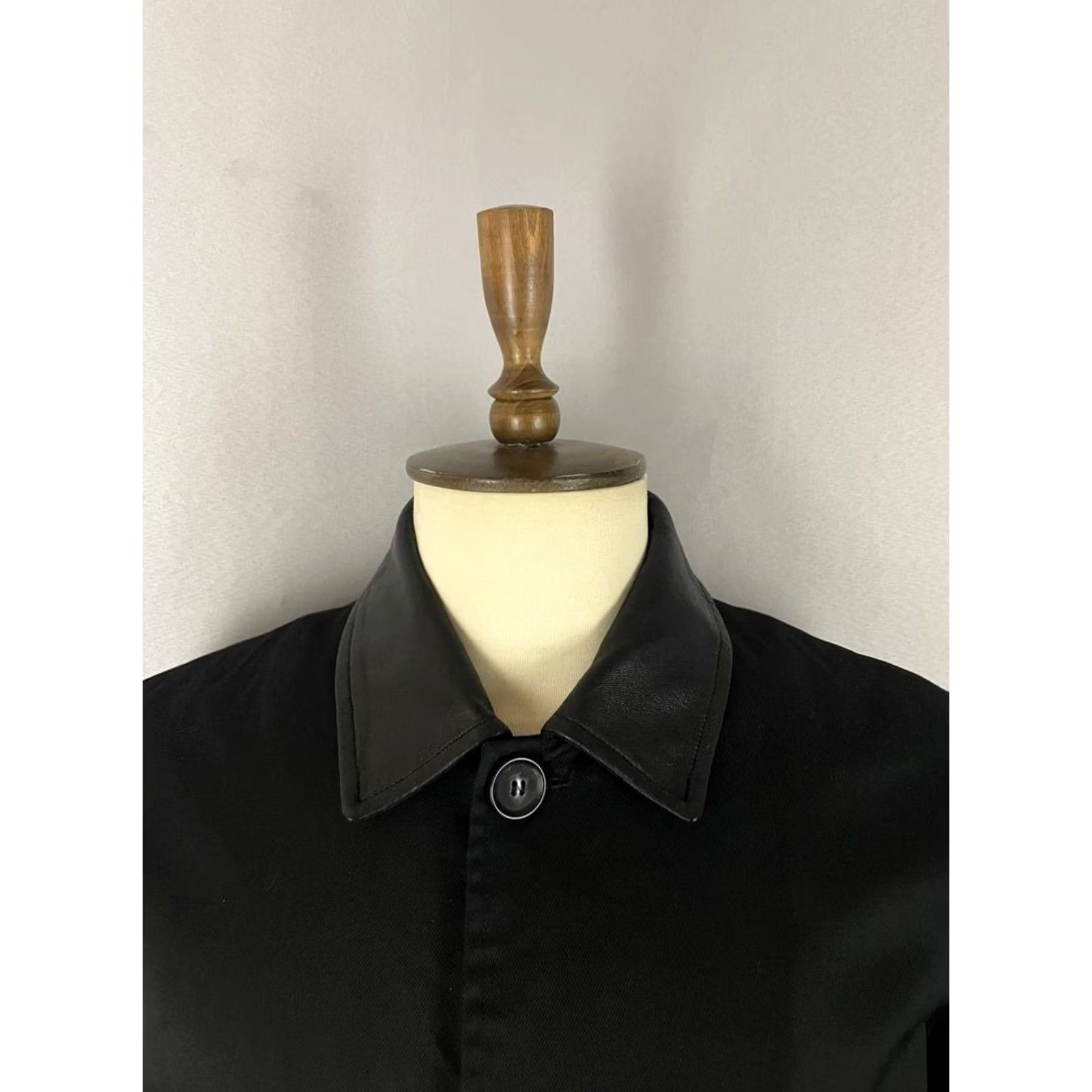Trussardi Trussardi Coat Mens Trench Black 42 Regular Coat Breadth Button Front Pocket Mid-Length Long Sleeve Jacket Size US XL / EU 56 / 4 - 5 Thumbnail