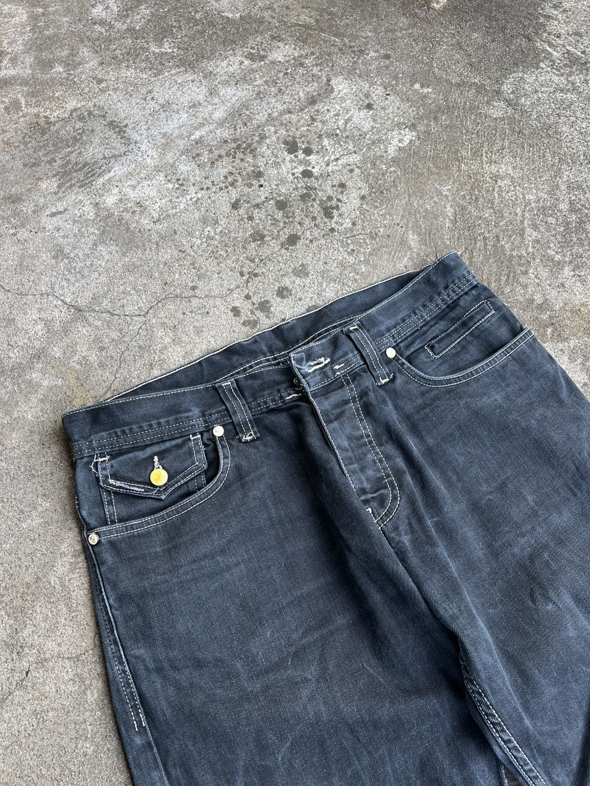 Dolce & Gabbana Crazy Vintage Dolce Gabbana Big Metal Logo Y2k Jeans Glamour Size US 32 / EU 48 - 10 Thumbnail