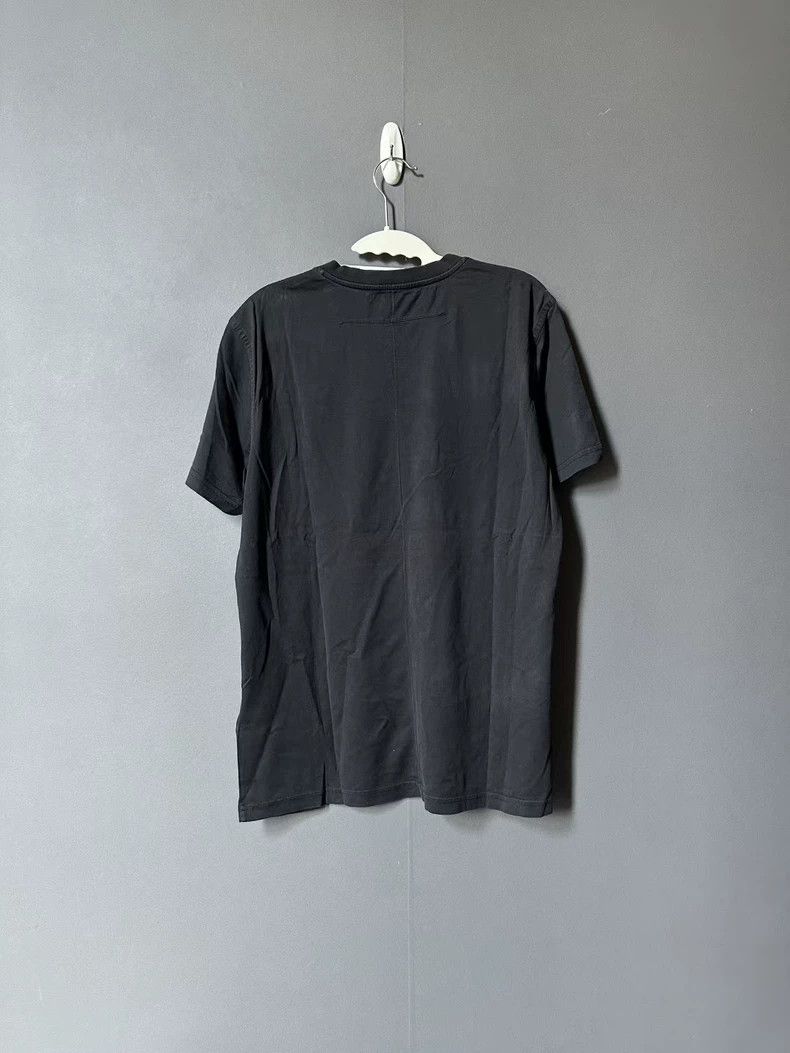 Givenchy Givenchy Badge Short Sleeve Size US M / EU 48-50 / 2 - 2 Thumbnail