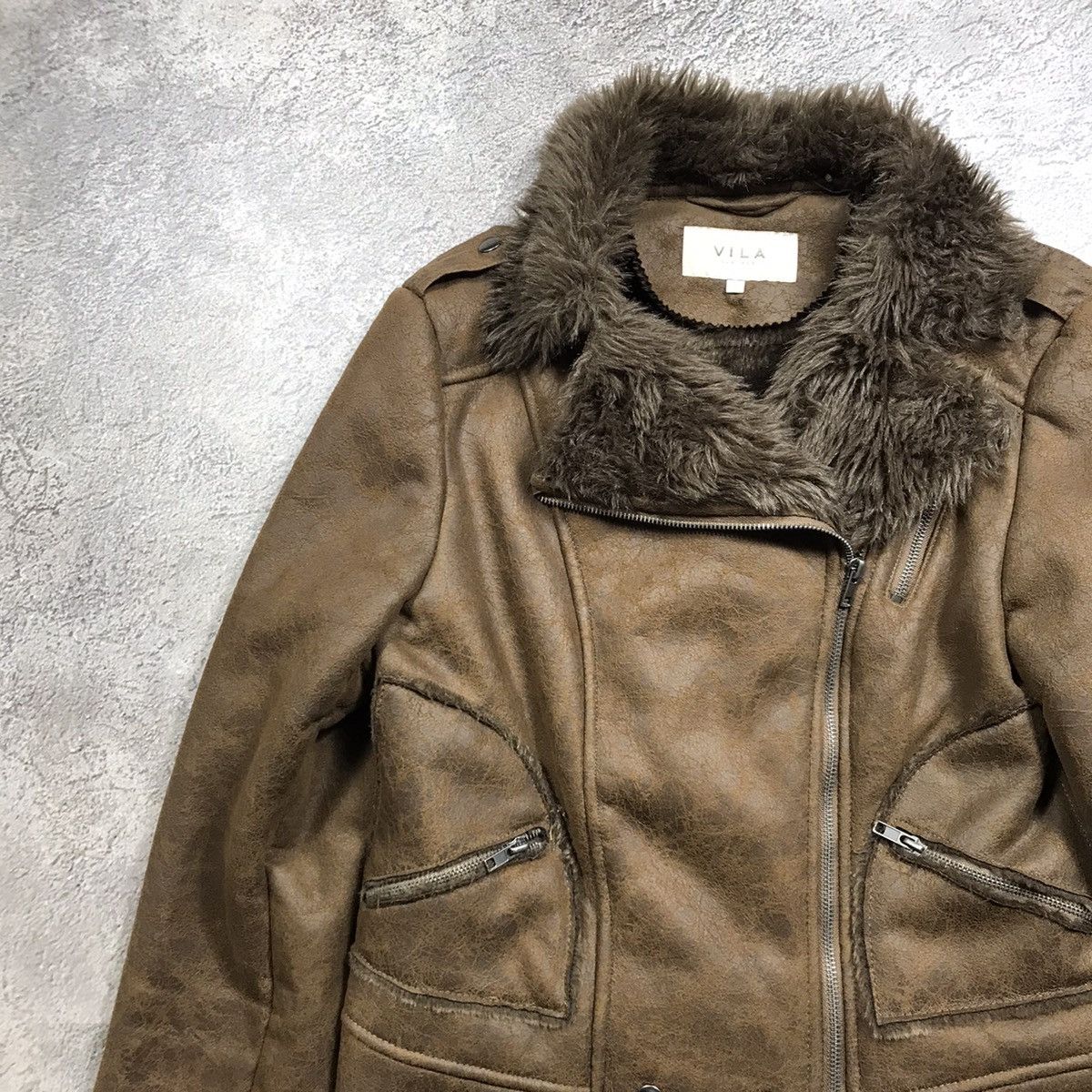Vintage Vintage Y2K Suede Fur Collar Moto Jacket Gorpcore Tan Slim L Size L / US 10 / IT 46 - 2 Thumbnail