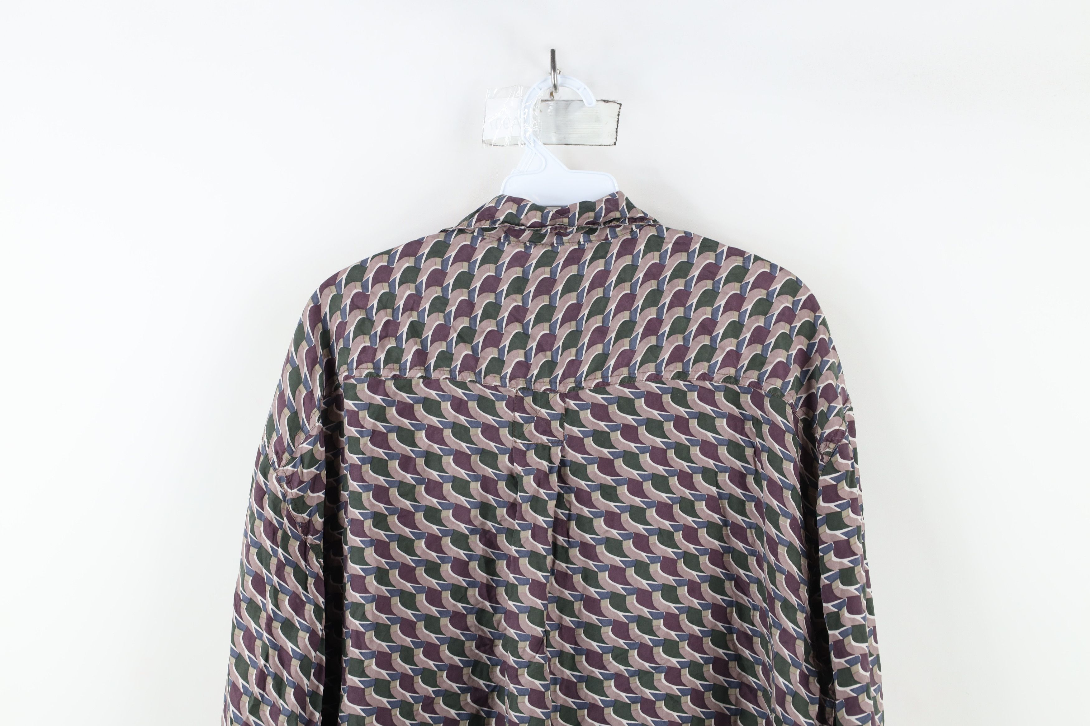 Vintage Vintage 90s Streetwear Silk Geometric Collared Button Shirt Size US L / EU 52-54 / 3 - 10 Thumbnail