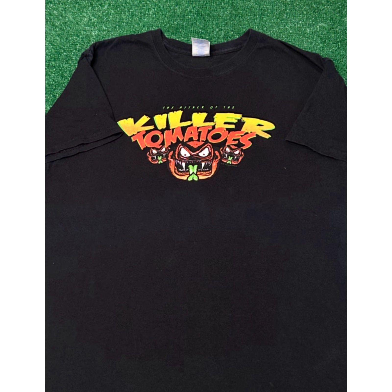 Vintage VINTAGE 90s Attack Of The Killer Tomatoes Horror Video Game VTG Shirt Sz L Mens Black Short Sleeve T-Shirt Size US L / EU 52-54 / 3 - 3 Thumbnail