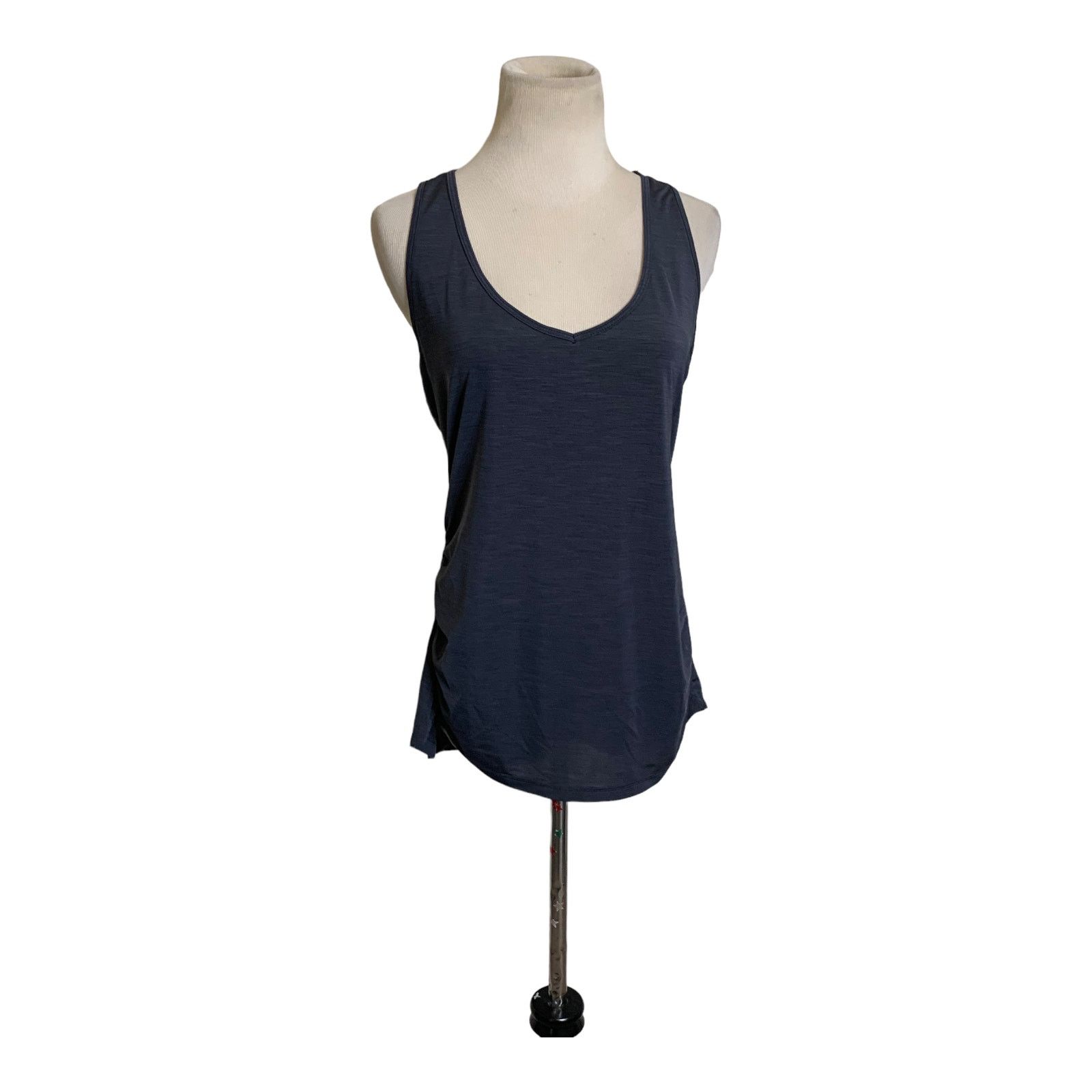 Old Navy Old Navy gray work out tank top size M Size M / US 6-8 / IT 42-44 - 8 Thumbnail