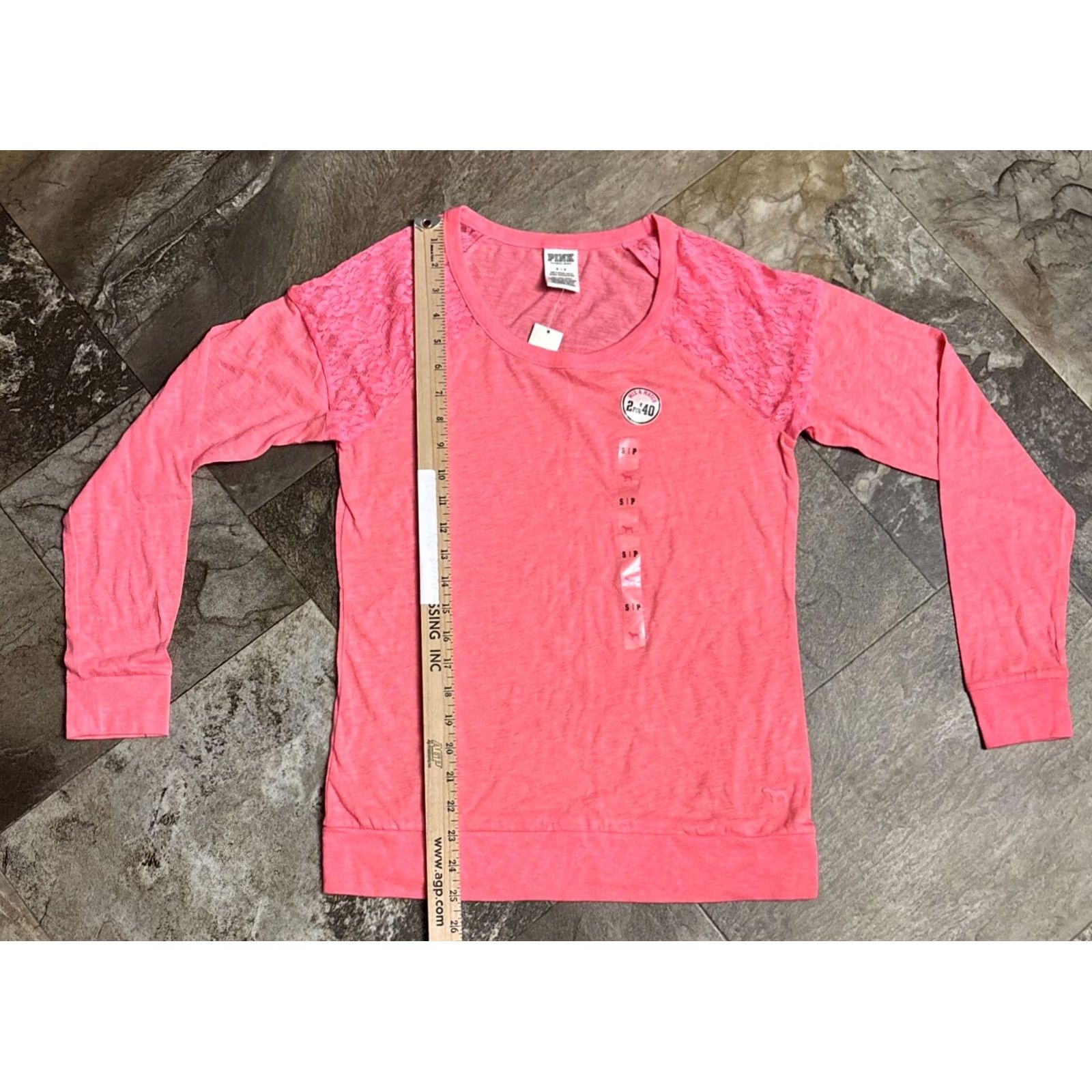 Victoria's Secret Victoria's Secret Shirt T-Shirt Lace Long Sleeve Pink Small Regular Womens Size S Lightweight All Seasons Stretch VINTAGE? (No) Size S / US 4 / IT 40 - 4 Thumbnail