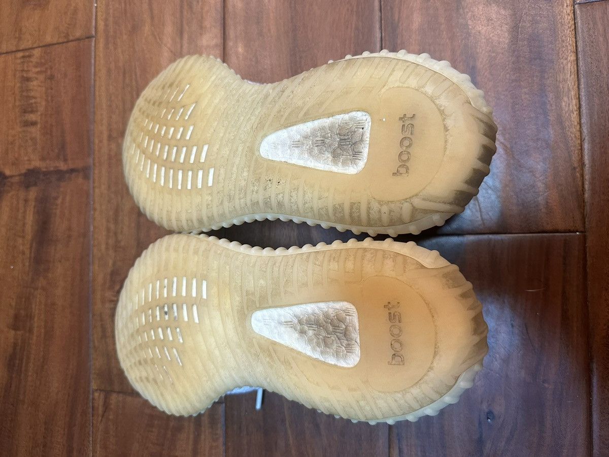 Yeezy Yeezy 350 V2 White Size US 6.5 / EU 39-40 - 12 Thumbnail