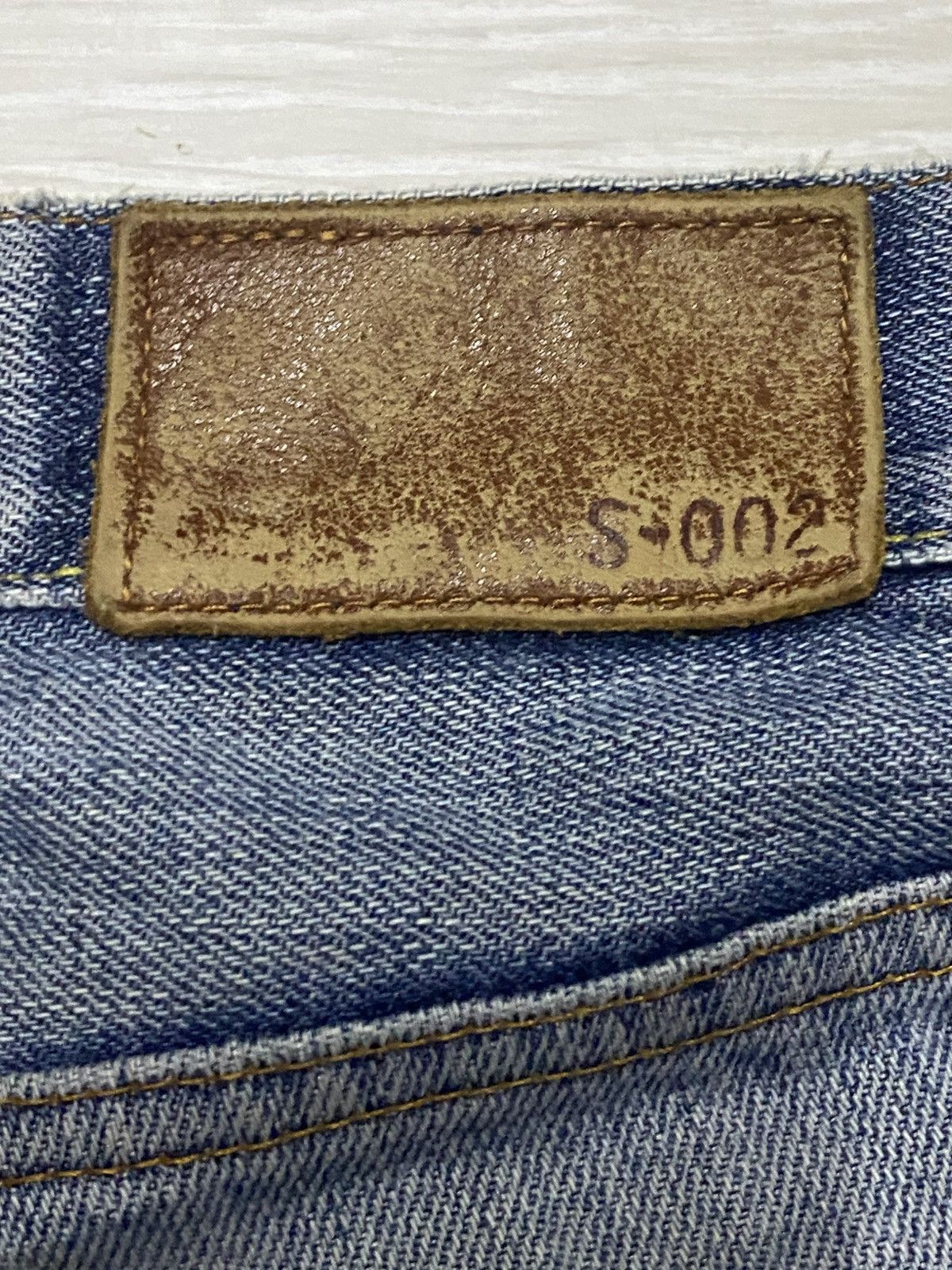 Uniqlo Vintage Japanese Brand Uniqlo S002 Light Wash Jeans Size US 30 / EU 46 - 16 Thumbnail