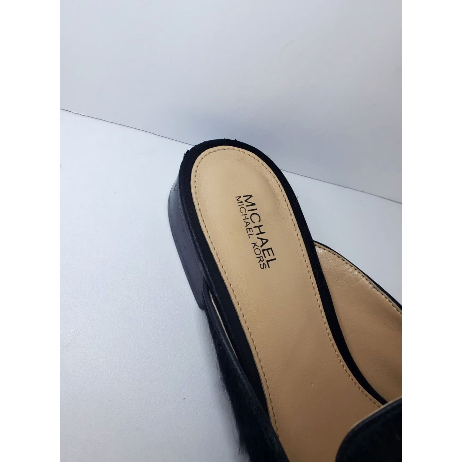 Michael Kors VINTAGE Michael Kors Natasha Black Calf-Hair Low Heel Flats Slides Mules Sz 7M Size US 7 / IT 37 - 3 Thumbnail