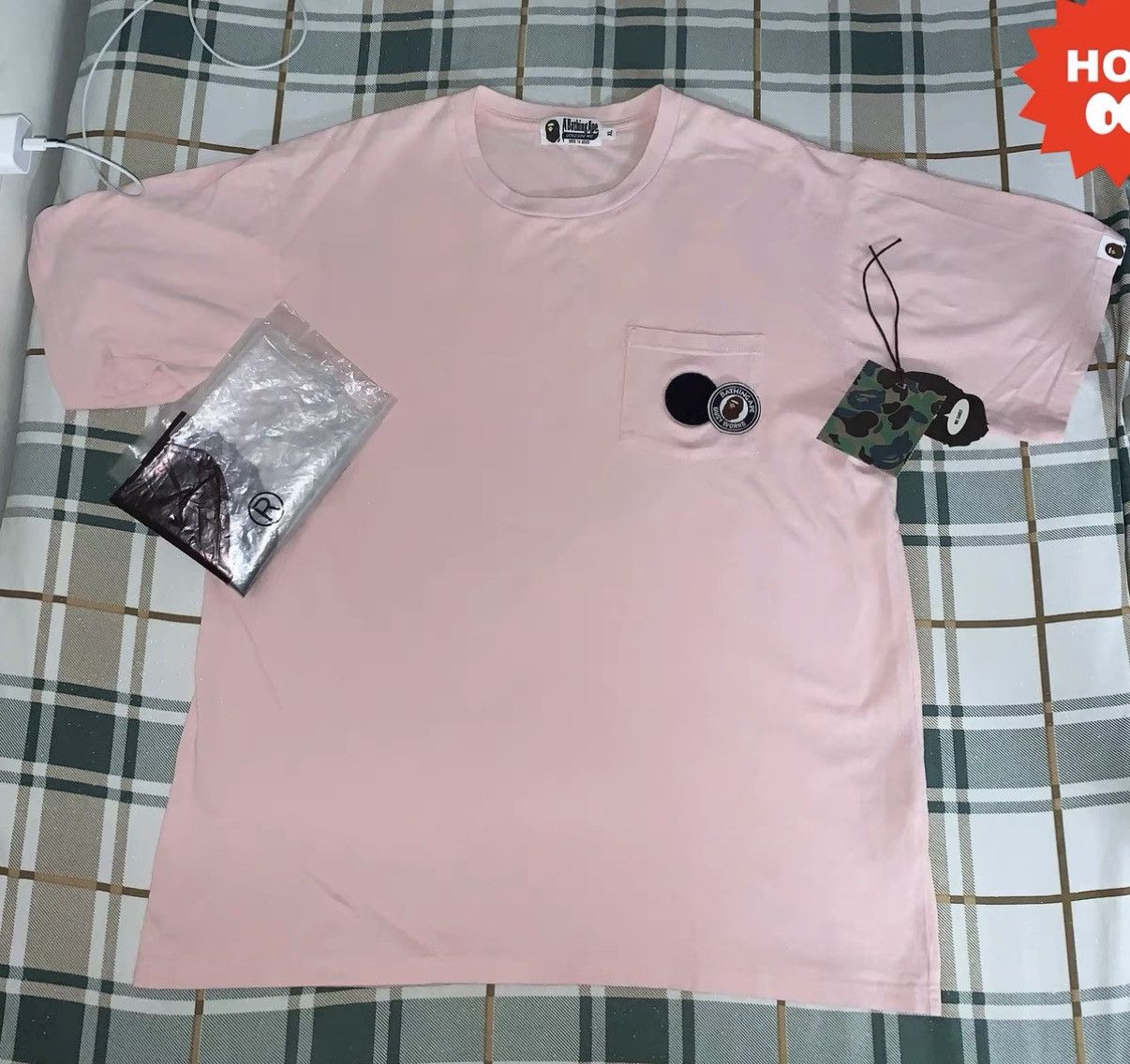 Bape BAPE OG Nigo era pink short-sleeve tee Size US XL / EU 56 / 4 - 1 Thumbnail
