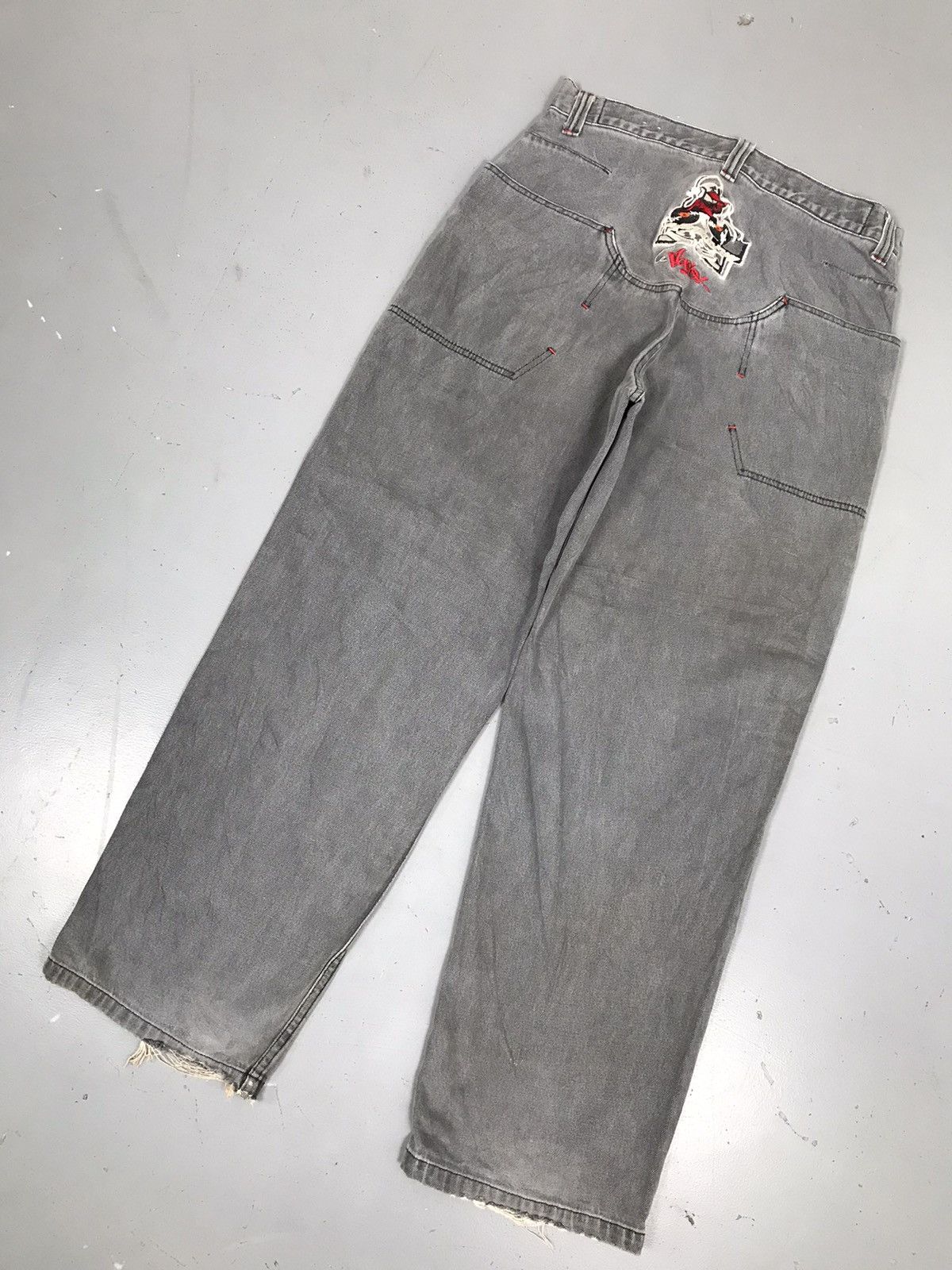 JNCO × Vintage Vintage paco embroidered denim Size US 33 - 2 Thumbnail