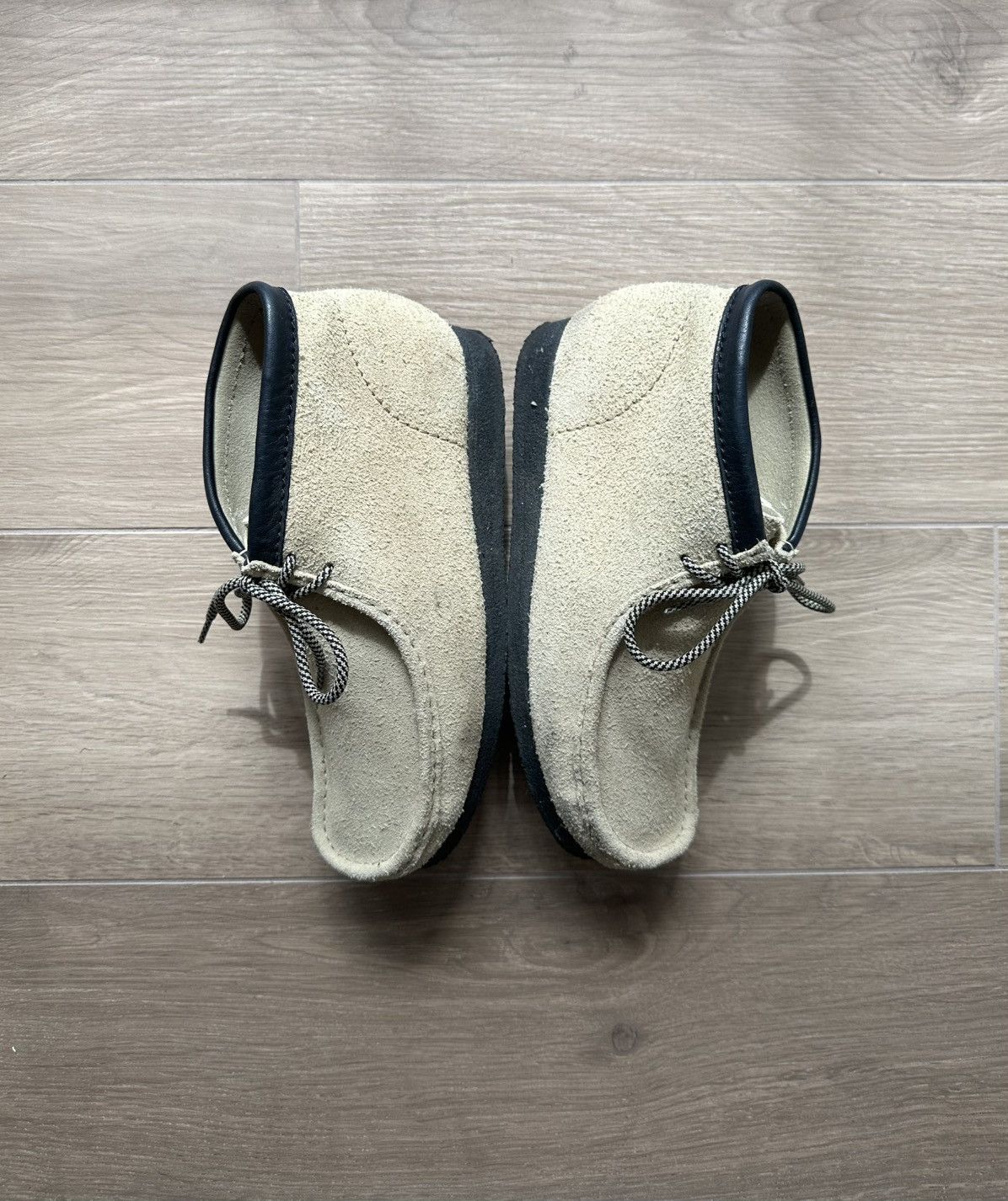 Clarks Clarks Wallabee Suede Beige / Black Size US 11 / EU 44 - 3 Thumbnail