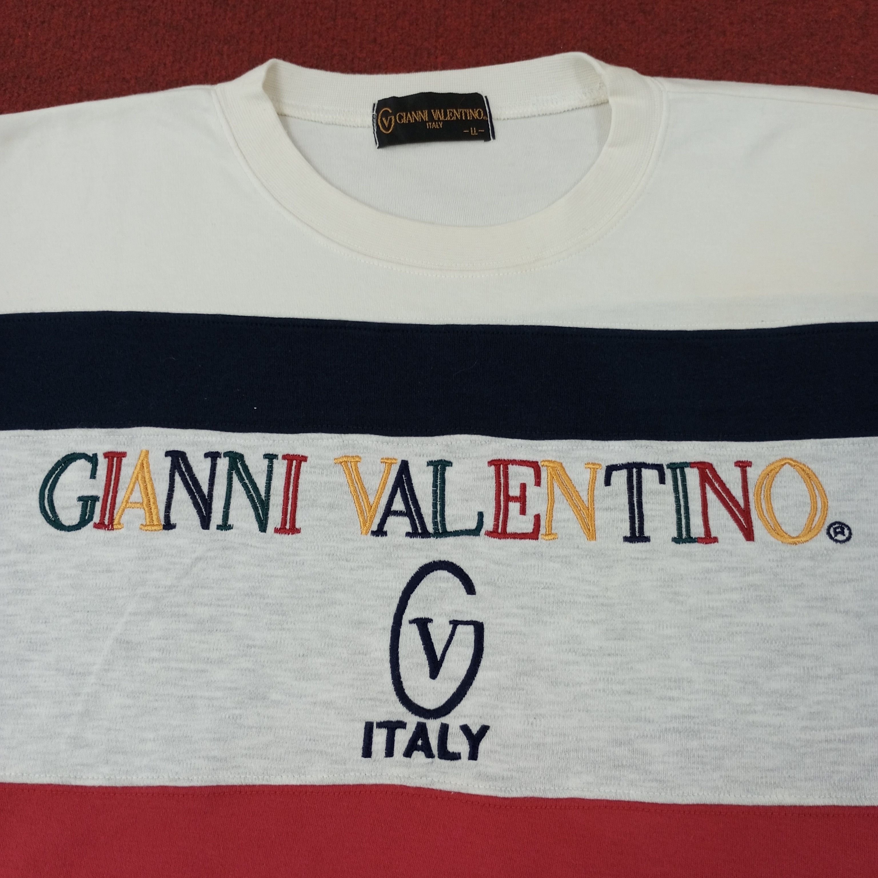Gianni Valentino × Vintage Gianni Valentino Italy Logo Spellout Design Tshirt c219n25 Size US XXL / EU 58 / 5 - 2 Thumbnail