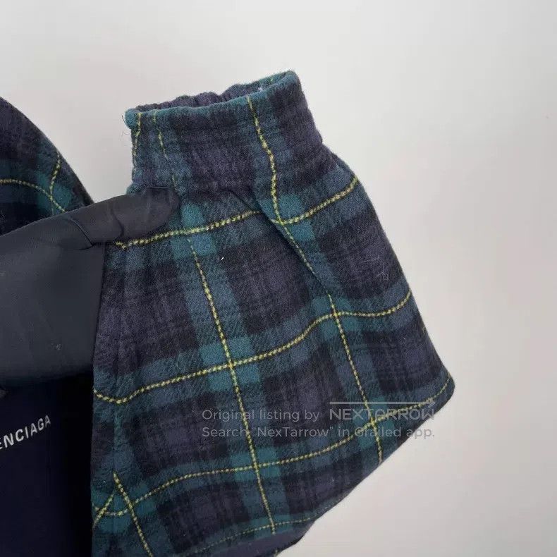 Balenciaga Balenciaga Black and green check plaid fleece zipper windb Size US S / EU 44-46 / 1 - 2 Thumbnail