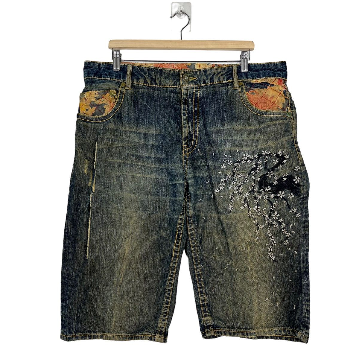 Japanese Brand 🔥 KARAKURI EMBROIDERY SHORT PANTS Size US 38 / EU 54 - 3 Thumbnail