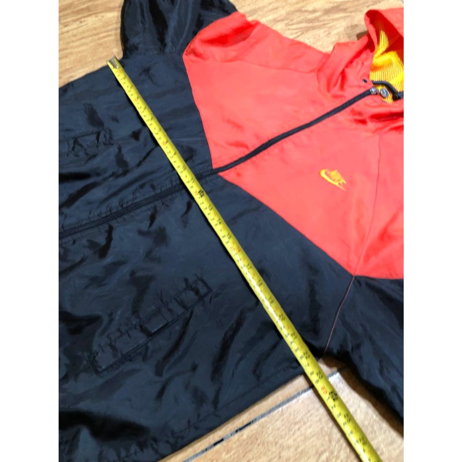 Nike Windrunner Jacket M Mens Windbreaker Nylon Multicolor Logo 