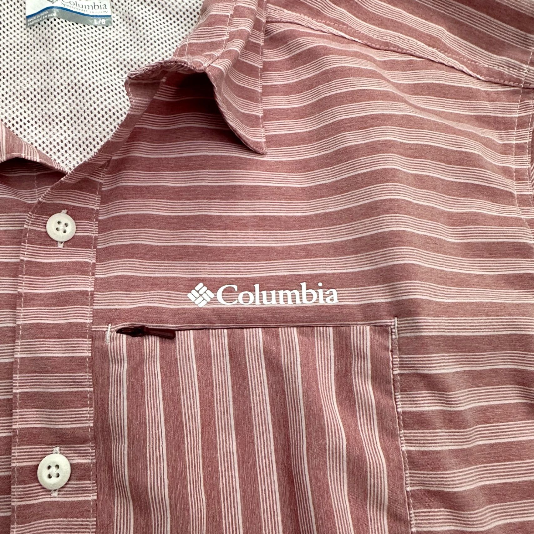 Twisted X Columbia Omni Shade Twisted Flight Shirt Mens Large Red Striped Outdoor Casual Shirt Size US L / EU 52-54 / 3 - 4 Thumbnail