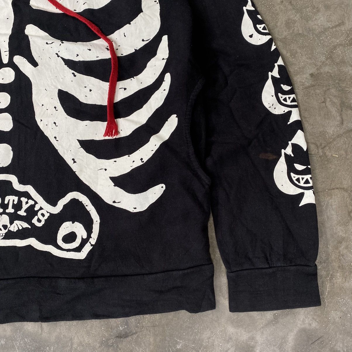 Japanese Brand 2000s Party's Skeleton Graphic Small Ears Y2K Style Hoodie Size US M / EU 48-50 / 2 - 3 Thumbnail