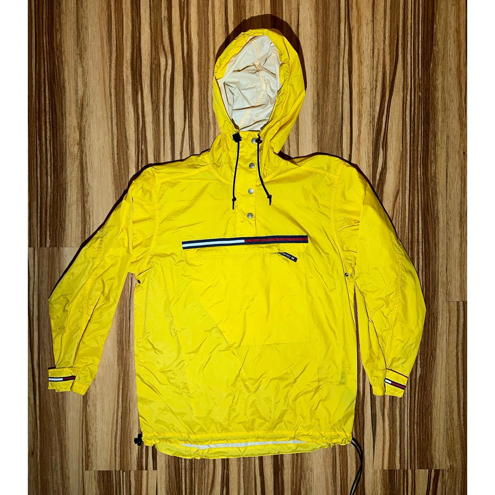 Tommy Hilfiger Vintage Tommy Hilfiger Yellow Windbreaker Size Medium Size M / US 6-8 / IT 42-44 - 2 Thumbnail