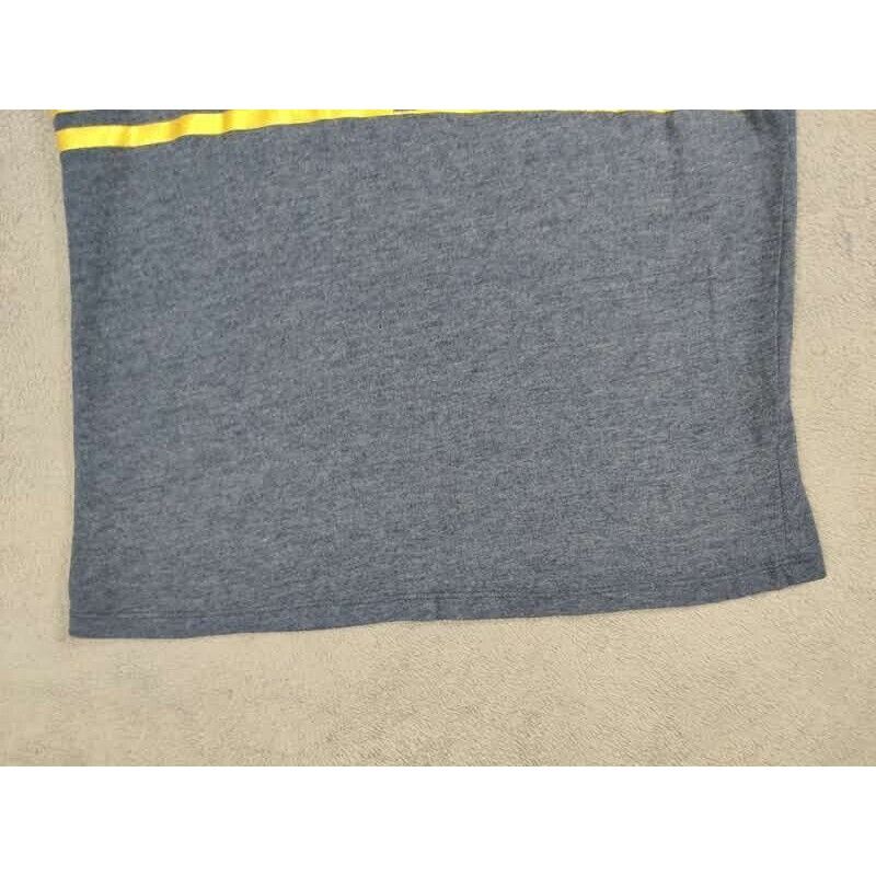 Tommy Hilfiger Tommy Hilfiger Sports Shirt Adult Mens Medium Gray Box Logo Size US L / EU 52-54 / 3 - 5 Thumbnail