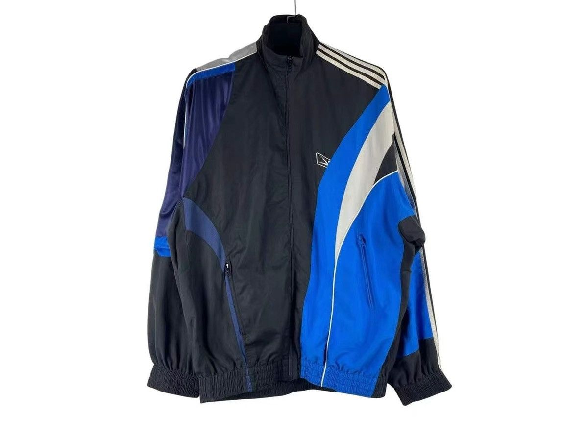 Balenciaga Balenciaga FW21 Oversized Silk Patch Jacket Size US S / EU 44-46 / 1 - 1 Thumbnail