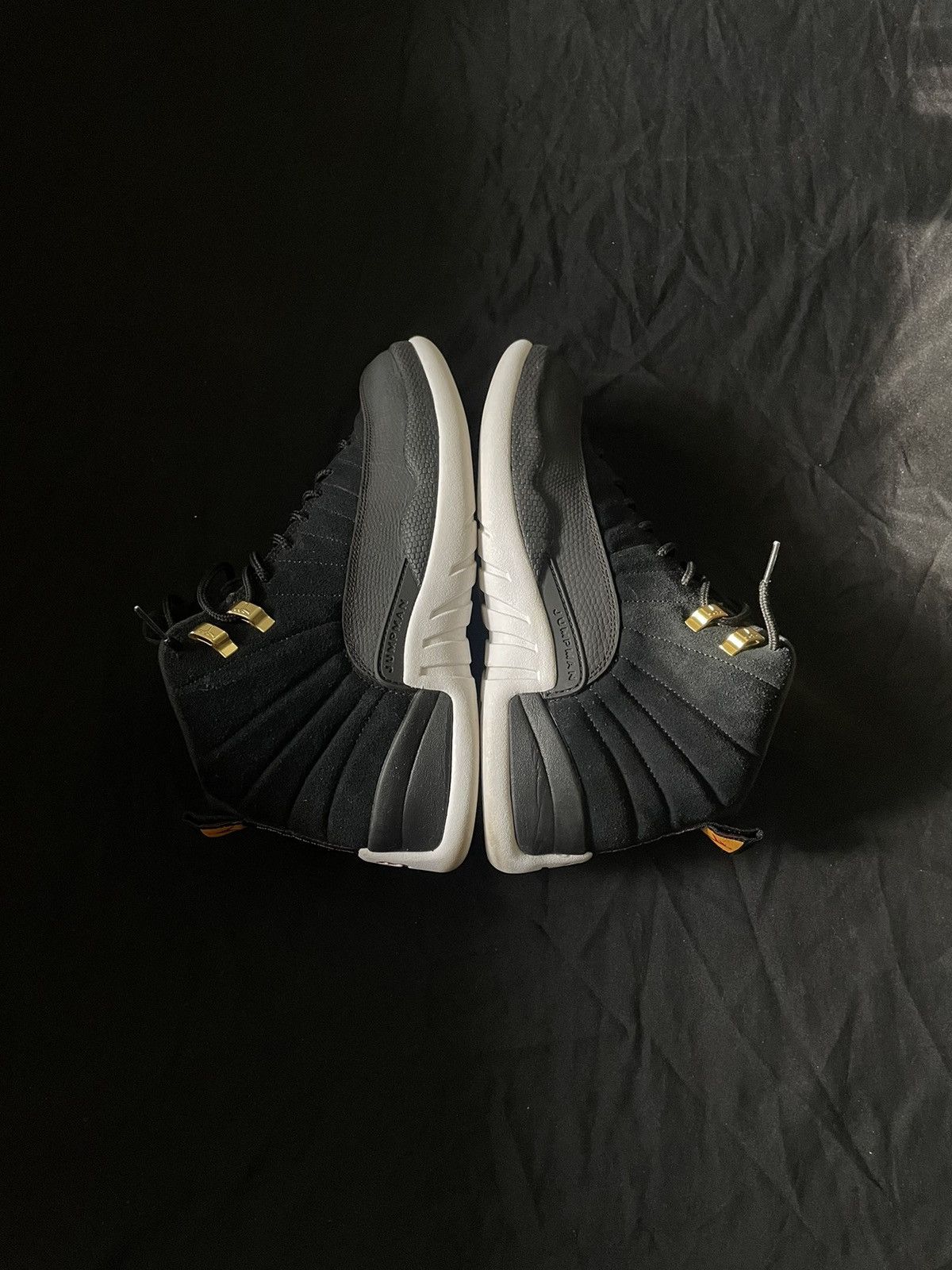 Jordan Brand Jordan 12 Retro Reverse Taxi Size US 9.5 / EU 42-43 - 3 Thumbnail