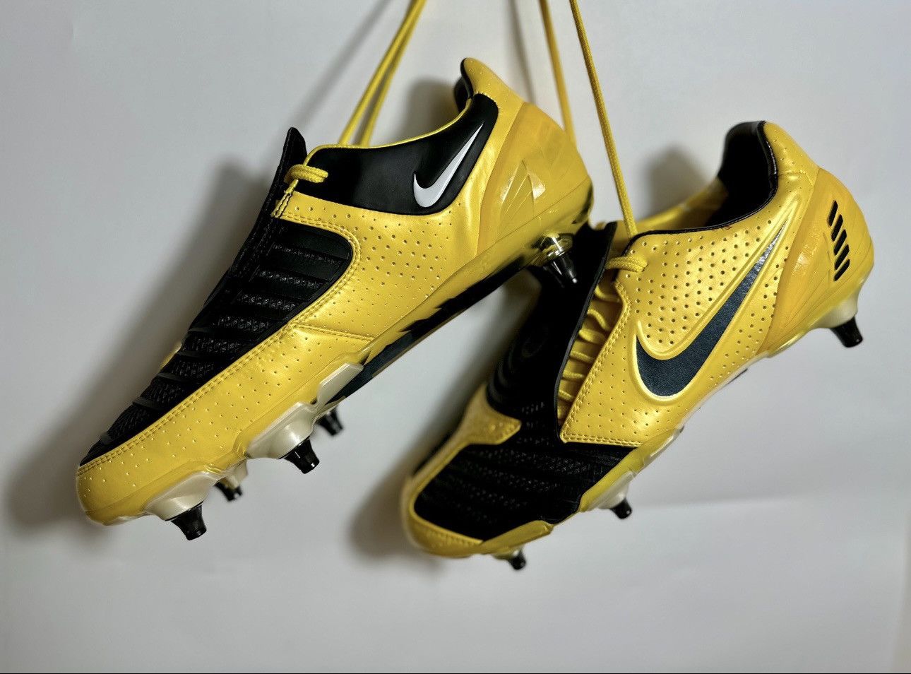 Nike Nike Total90 Laser2 soccer cleats football Size US 9 / EU 42 - 2 Thumbnail