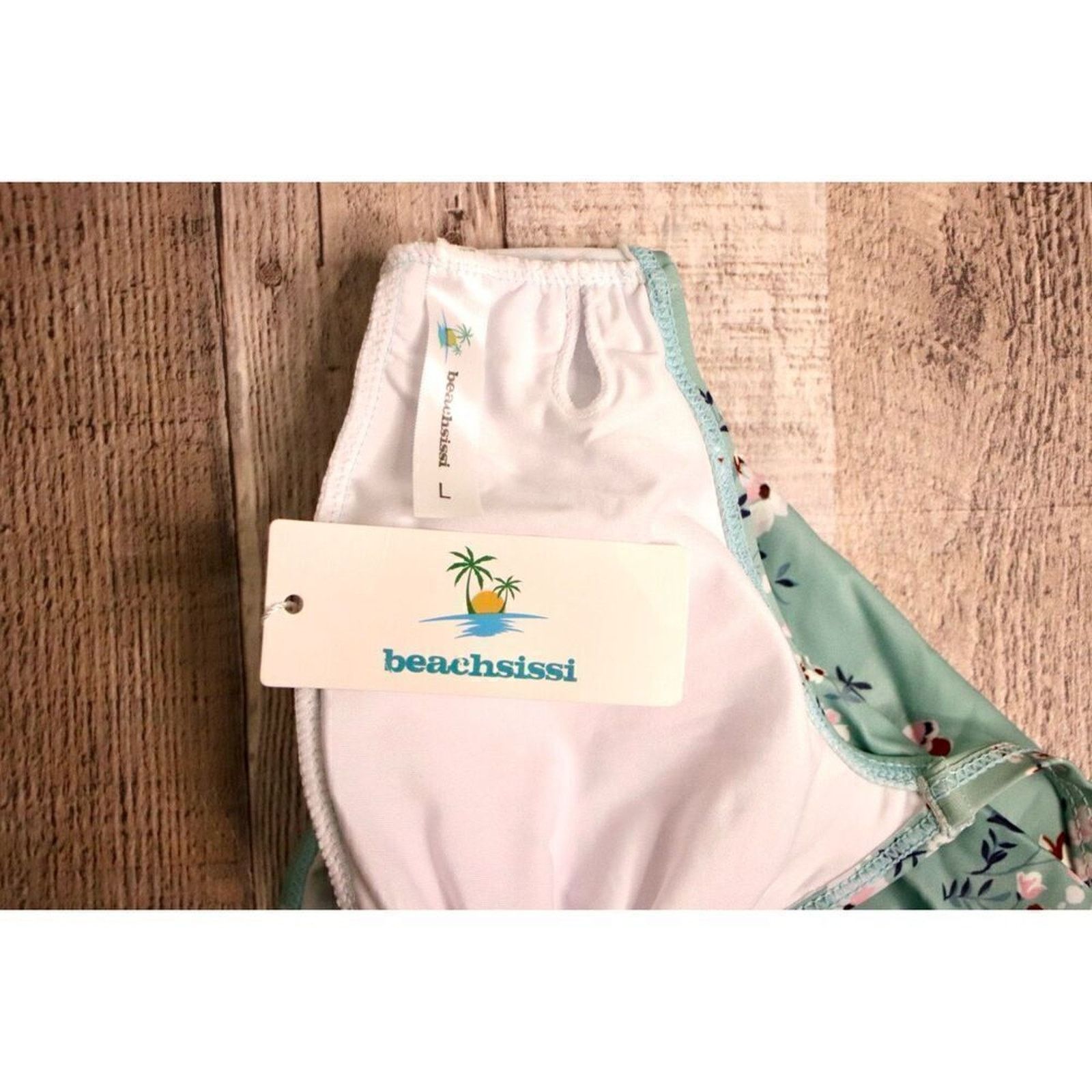 Other Beachsissi Blue Floral Padded Tankini Swim Top LARGE NWT Size ONE SIZE - 6 Thumbnail
