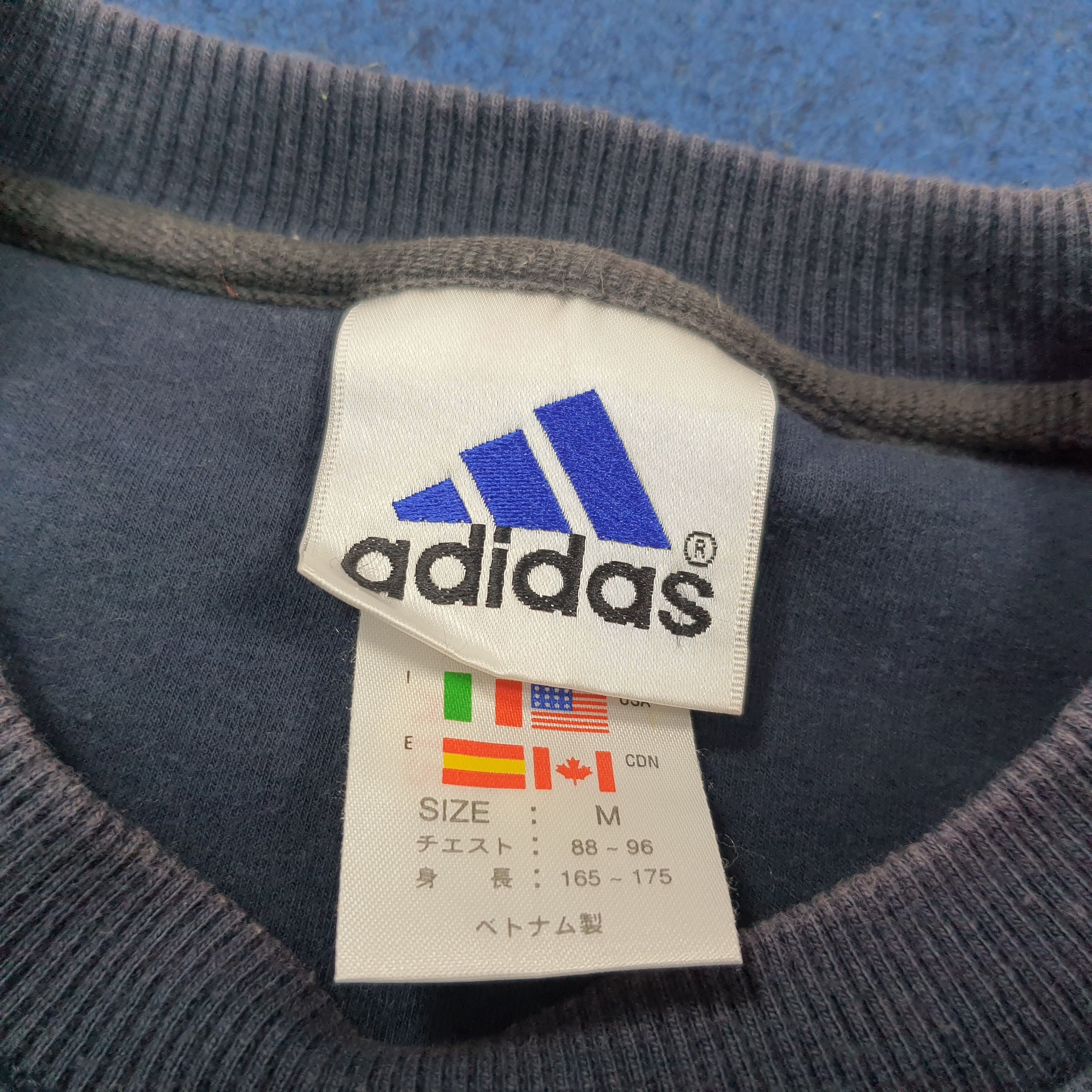 Adidas Vintage Adidas 3Stripes Custom Yohji Logo Sweatshirt C305N20 Size US M / EU 48-50 / 2 - 5 Thumbnail