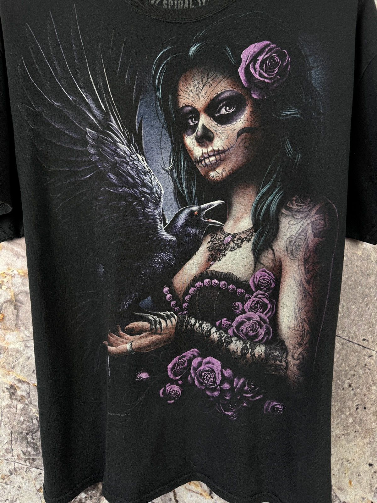 Vintage Spiral Men’s Gothic Raven Lady T-Shirt Dark Fantasy Skull Size US XL / EU 56 / 4 - 5 Thumbnail