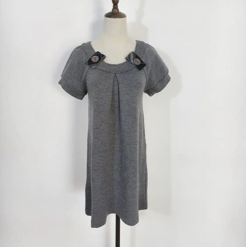 Burberry Burberry Gray Wool Dress for Women Size M / US 6-8 / IT 42-44 - 1 Thumbnail