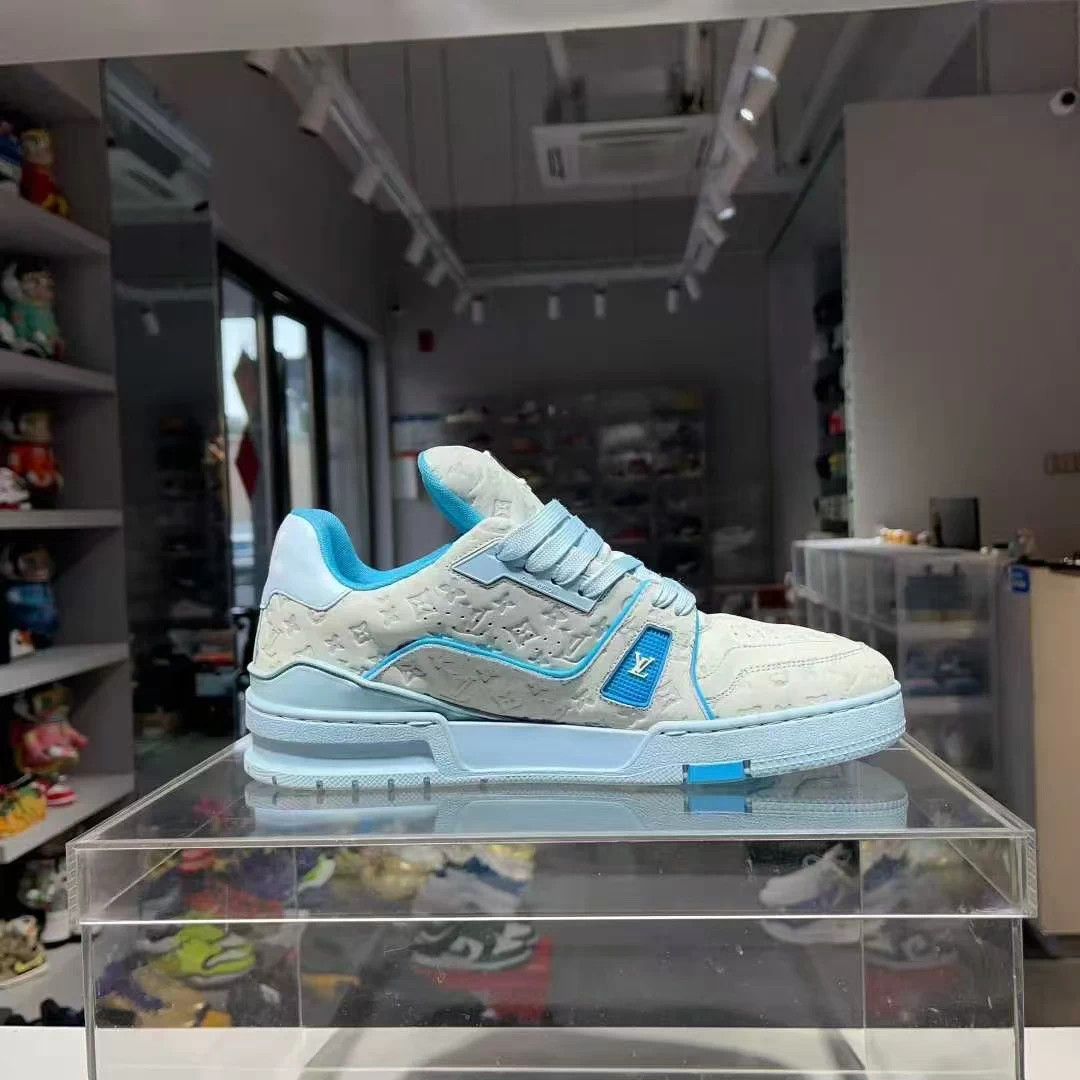 Louis Vuitton LV Trainer Ice Blue Allover 41 Verified Worn Once Size US 8 / EU 41 - 3 Thumbnail