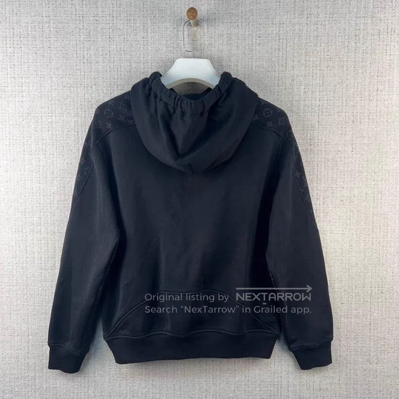 Louis Vuitton Louis Vuitton Circumferential presbyopic Logo printed hood Size US XS / EU 42 / 0 - 3 Thumbnail