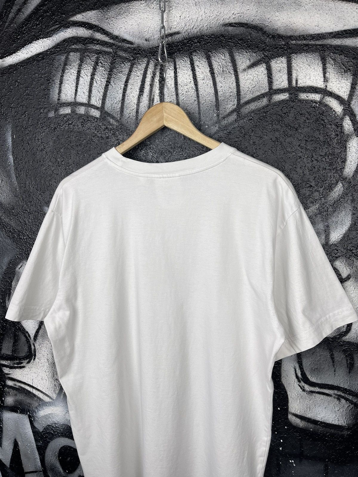 Cheap Monday Cheap Monday Big Logo White T-Shirt Men’s Size M Size US M / EU 48-50 / 2 - 8 Thumbnail