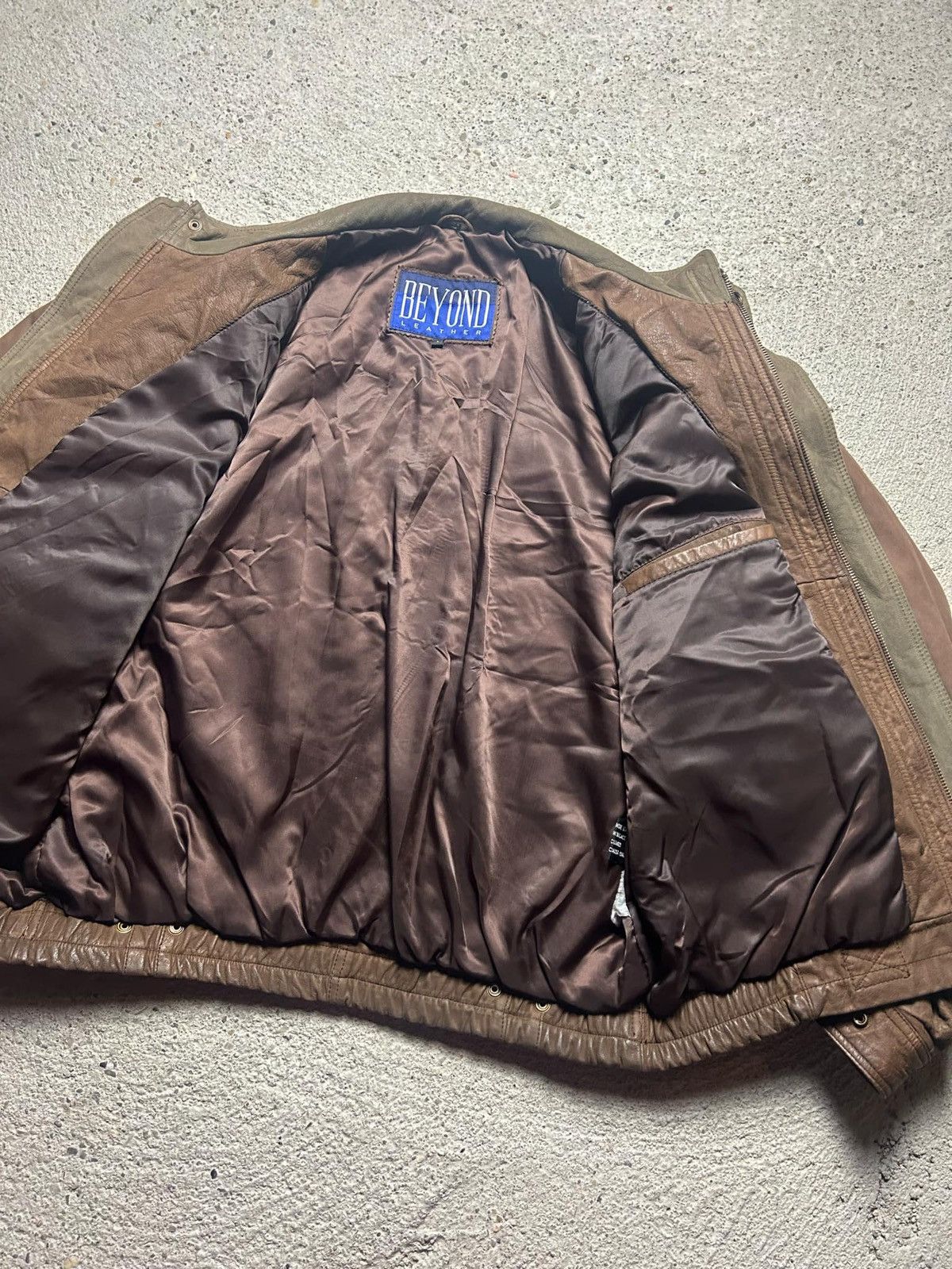 Vintage Brown leather jacket baggy swag vintage rare Size US L / EU 52-54 / 3 - 10 Thumbnail