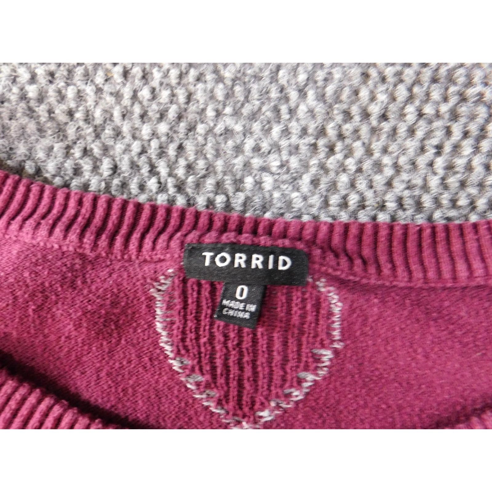Torrid Torrid Purple 0X Plus Cotton Cable-Knit Crewneck Pullover Women Raglan Long Sleeve Sweater, Casual, Winter, Solid, Button Accents Size XL / US 12-14 / IT 48-50 - 5 Thumbnail