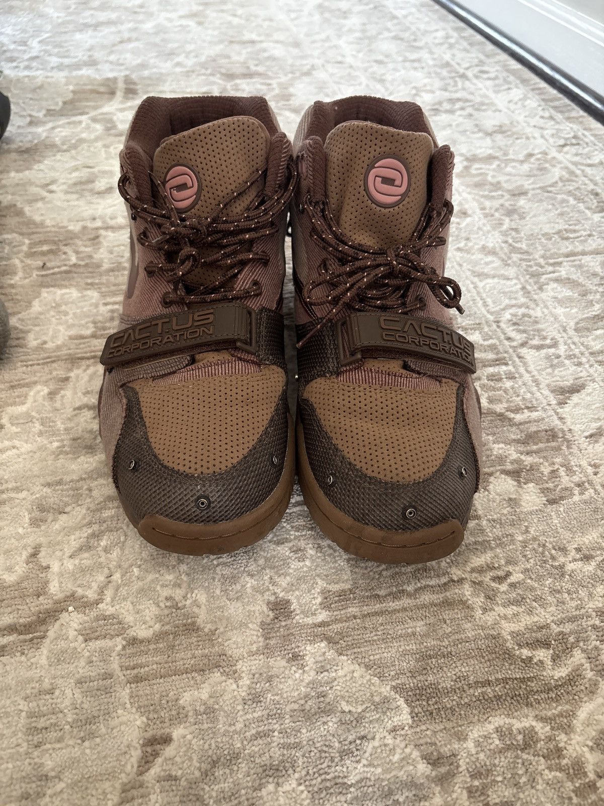 Travis Scott Nike Travis Scott x Air Trainer 1 SP “Wheat” Size US 10.5 / EU 43-44 - 1 Thumbnail