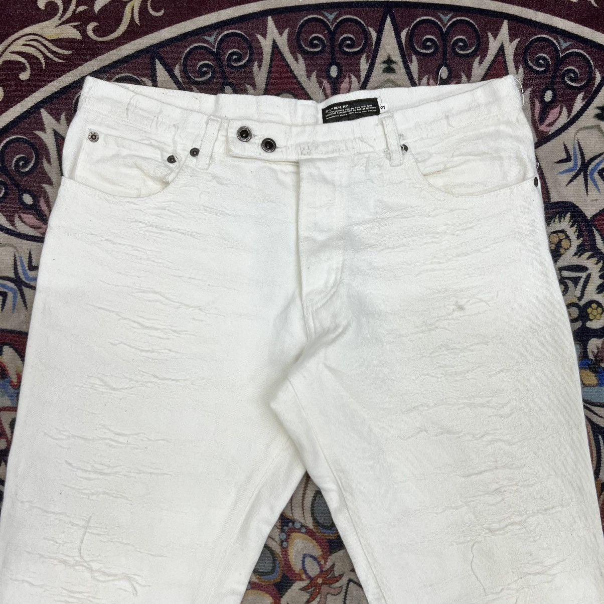 L7 Real Hip L7 REAL HIP DISTINCTIVE RIP AND REPAIR DESIGN FLARE JEANS Size US 32 / EU 48 - 4 Thumbnail