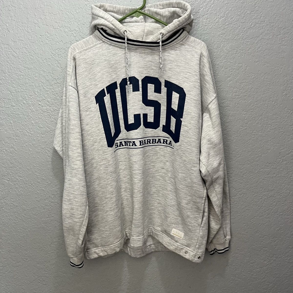 Vintage Clean UCSB Santa Barbra vintage hoodie Size US L / EU 52-54 / 3 - 1 Thumbnail