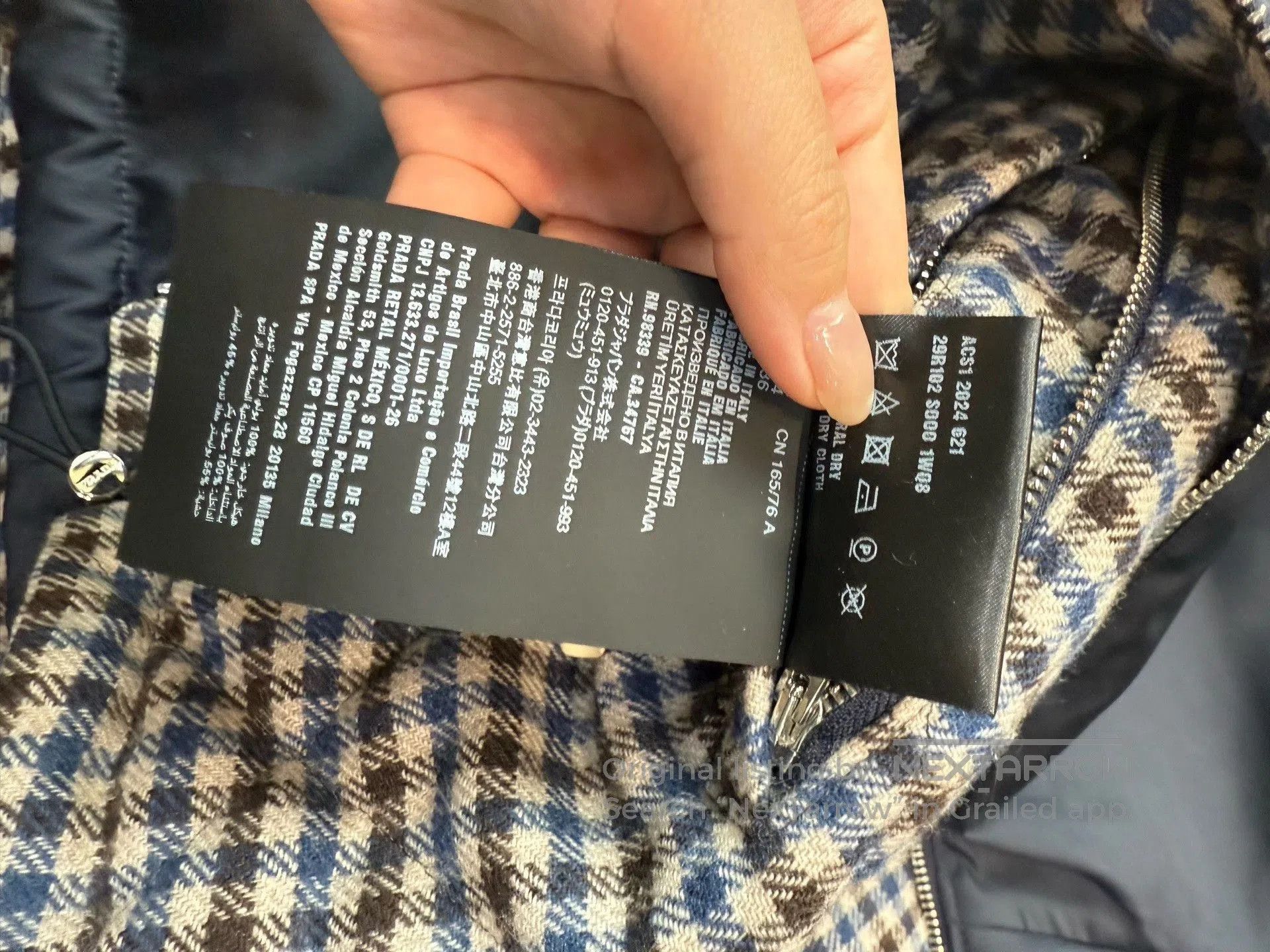 Prada Prada Regenerated Nylon Jacket. Size S / US 4 / IT 40 - 4 Thumbnail