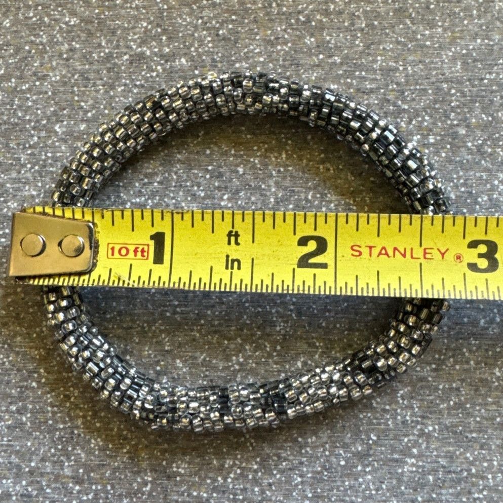 Other Small Silver and Gray Beads No Stretch Bracelet Size ONE SIZE - 2 Thumbnail